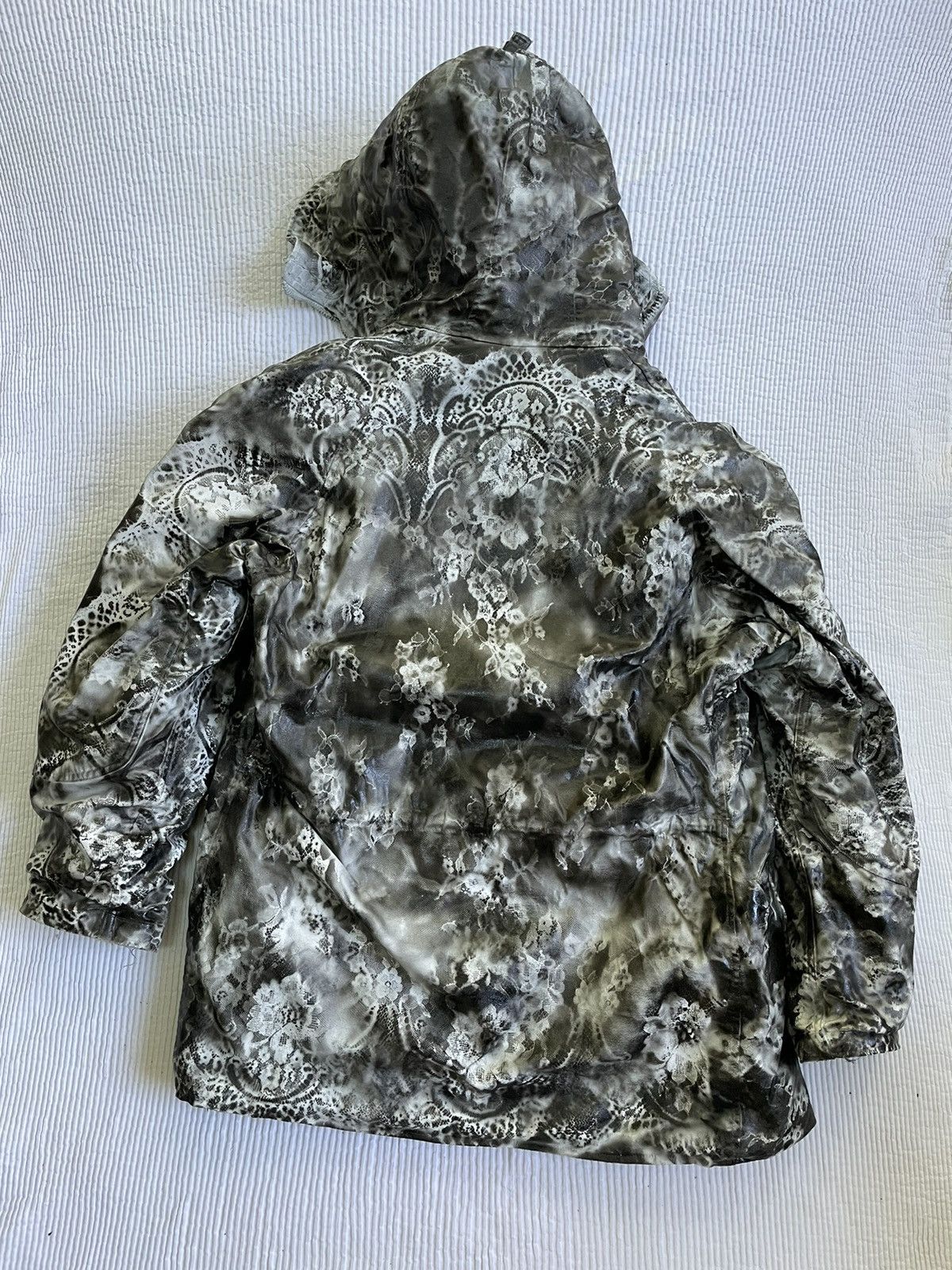 Handmade Heavy Parka in Floral Noir Size US L / EU 52-54 / 3 - 2 Thumbnail