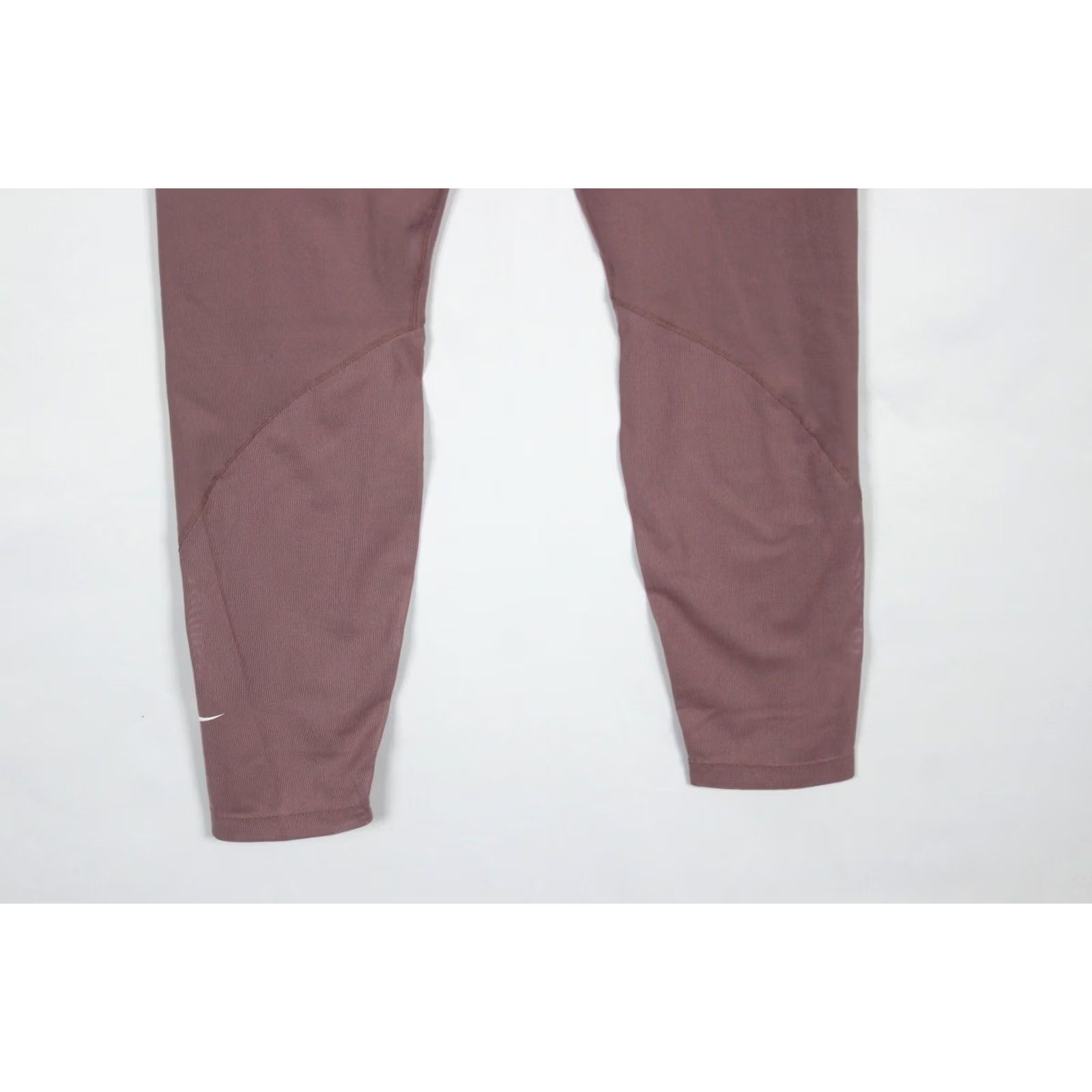 Nike Nike One Women's High Waisted 7/8 Leggings with Pockets L Mauve DV9020 208 Size 36" / US 14 / IT 50 - 3 Thumbnail