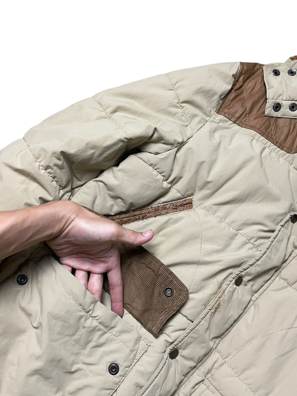 H&M × L.O.G.G. × Vintage H&M x L.O.G.G Quilted Puffer Jacket (94) Size US S / EU 44-46 / 1 - 7 Thumbnail