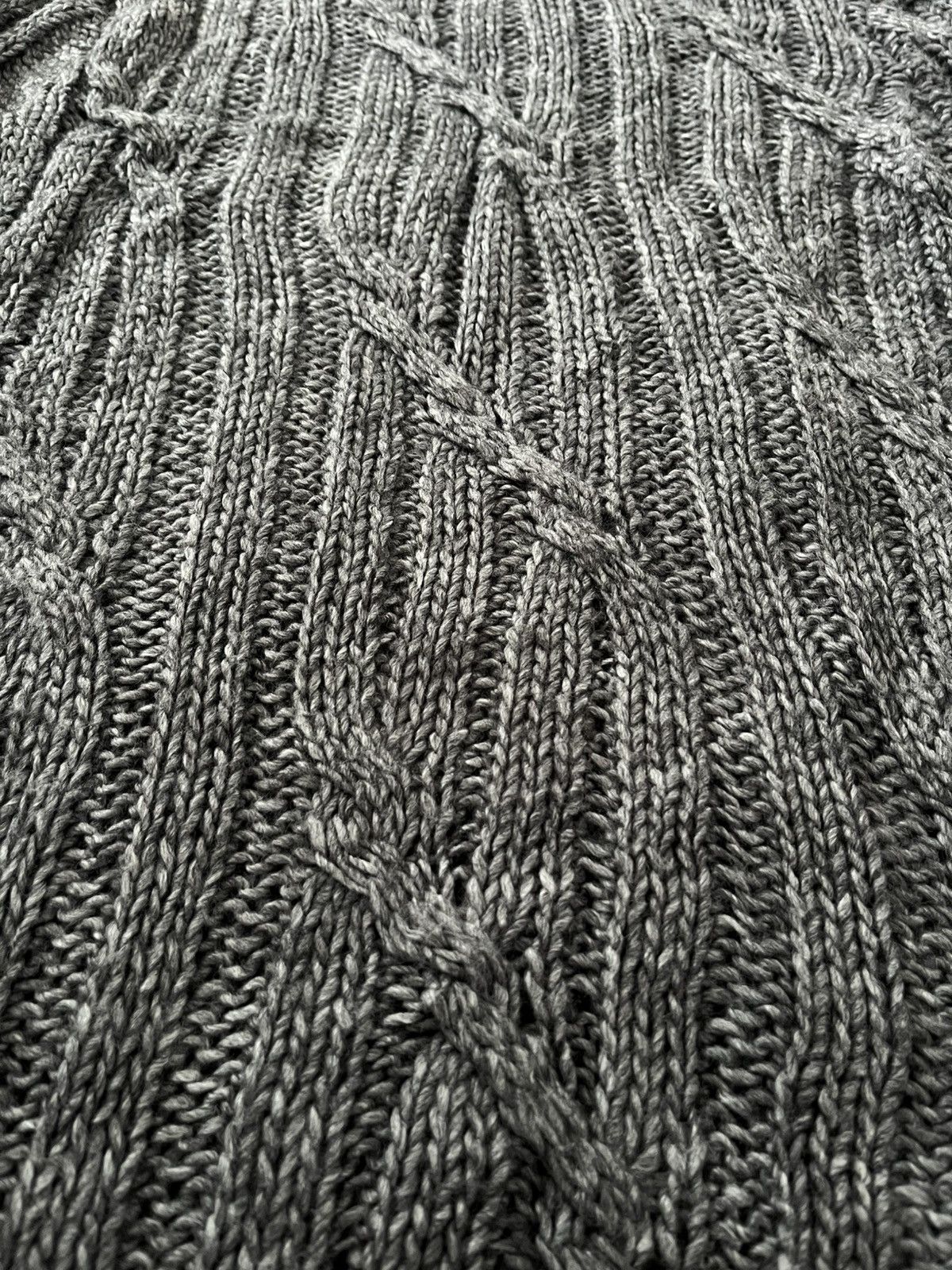 GOSTAR DE FUGA GOSTAR DE DUGA WITH CROSS STITCH KNITWEAR Size US M / EU 48-50 / 2 - 4 Thumbnail
