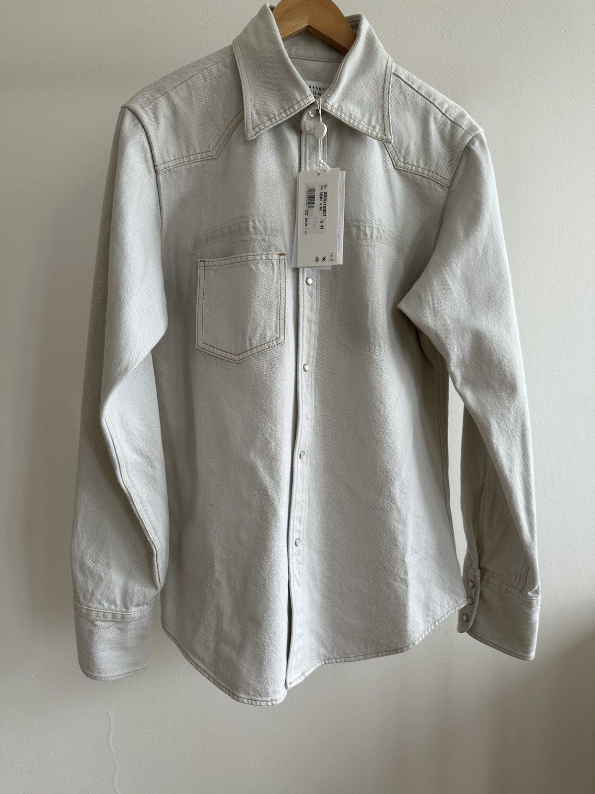 image of Maison Margiela in White, Men's (Size Medium)