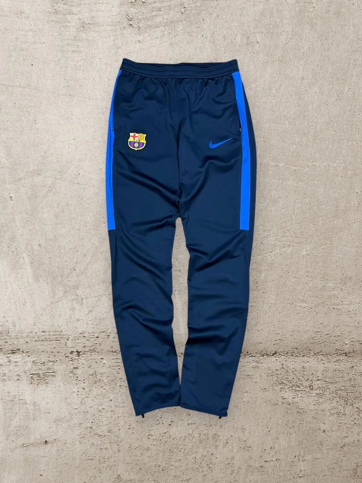 Nike Nike x FC Barcelona Blokecore Training Swetapants M Size US 32 / EU 48 - 1 Thumbnail