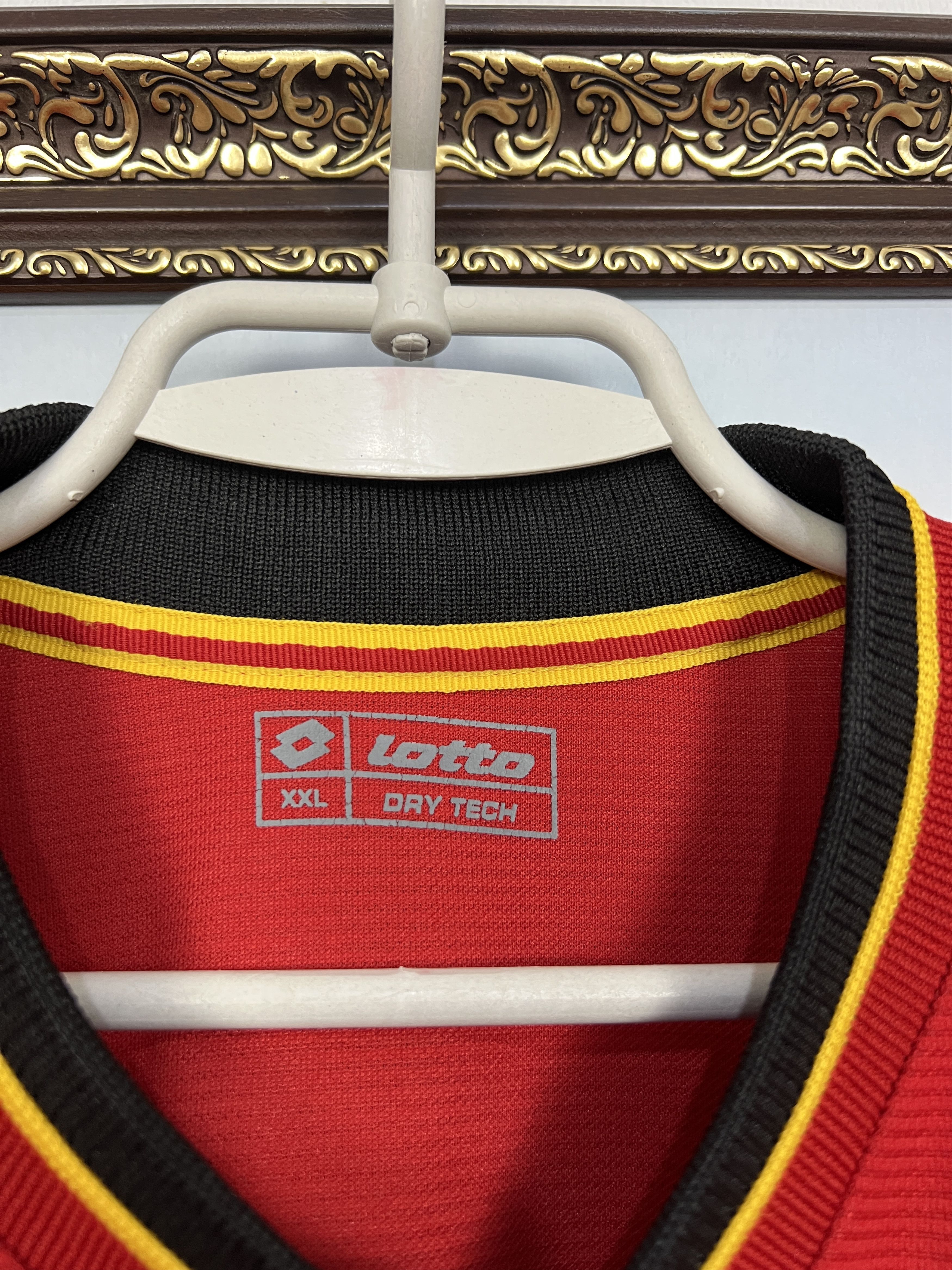 Lotto Sport Galatasaray football shirt Soccer Long Sleeve Jersey Trikot Size US XXL / EU 58 / 5 - 6 Thumbnail