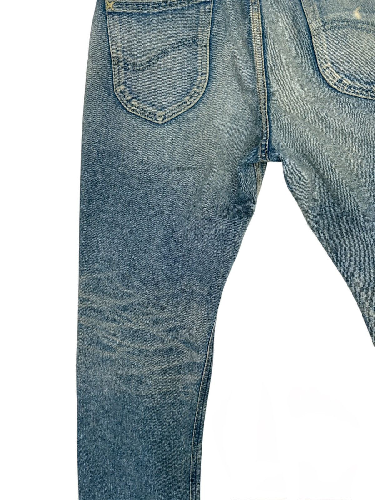 Lee × Vintage VINTAGE LEE RAIDERS CENTER TAG UNION MADE DISTRESS RARE Size US 32 / EU 48 - 8 Thumbnail