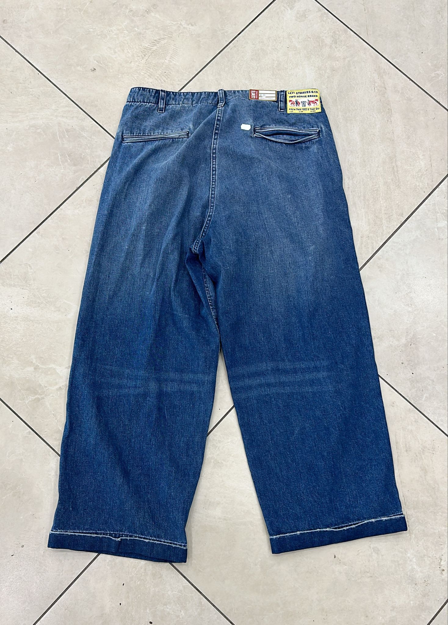 Levi's Vintage Clothing LVC Levi's Vintage Clothing 1920 BALLOON TWO HORSE JEAN RARE Size US 36 / EU 52 - 4 Thumbnail
