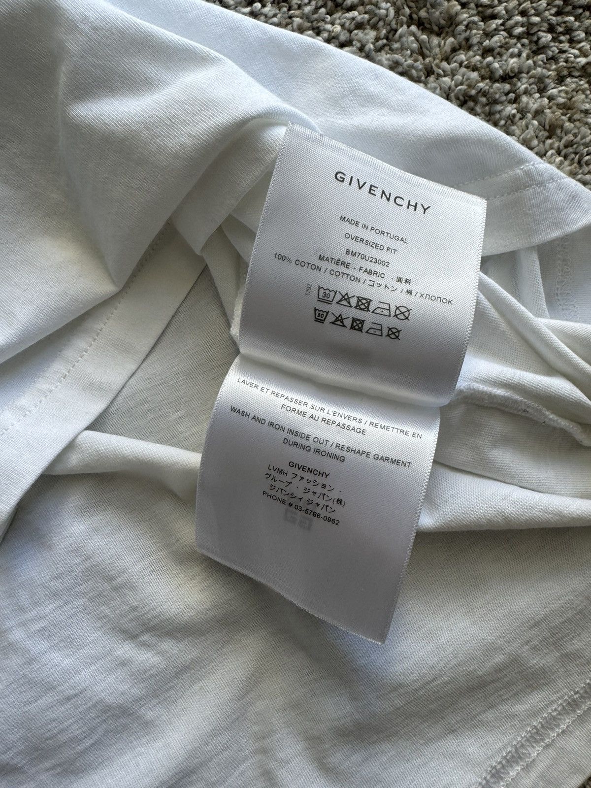 Givenchy Givenchy Paris White T-Shirt Size US XL / EU 56 / 4 - 5 Thumbnail