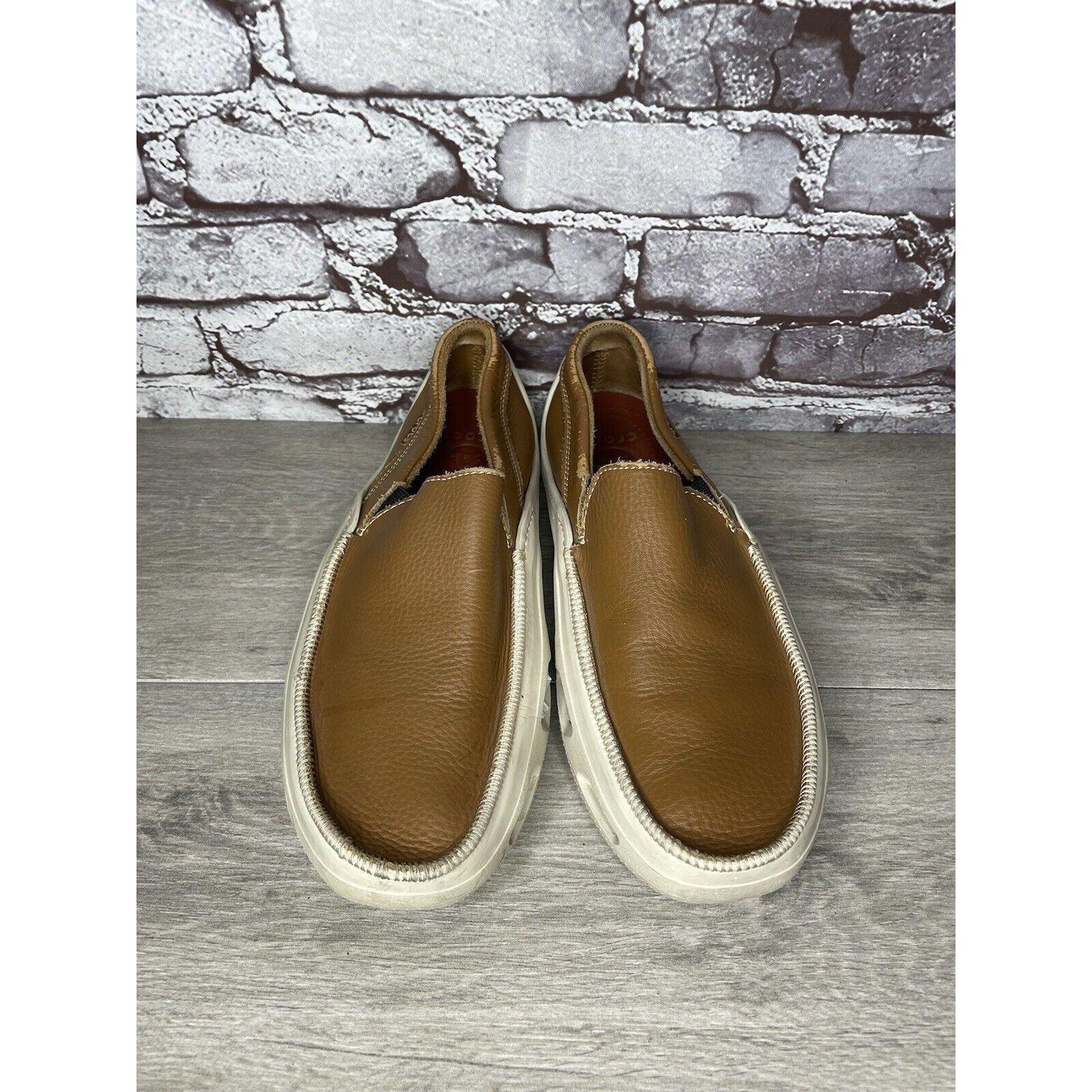 Crocs Crocs Brown Leather Vented Soles Cushioned Outdoor Loafers M Size US 12 / EU 45 - 19 Thumbnail
