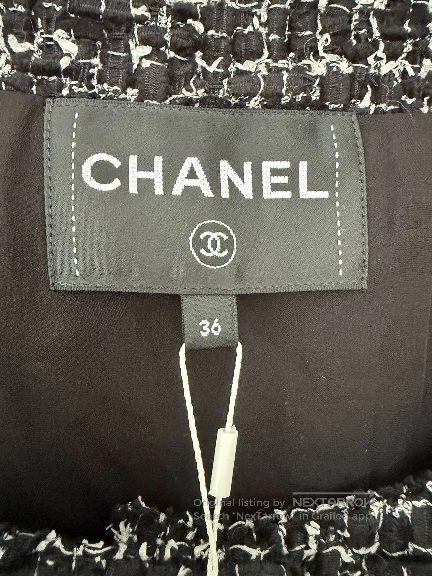 Chanel Chanel Black White Tweed Round Neck Jacket. Size US XS / EU 42 / 0 - 3 Thumbnail