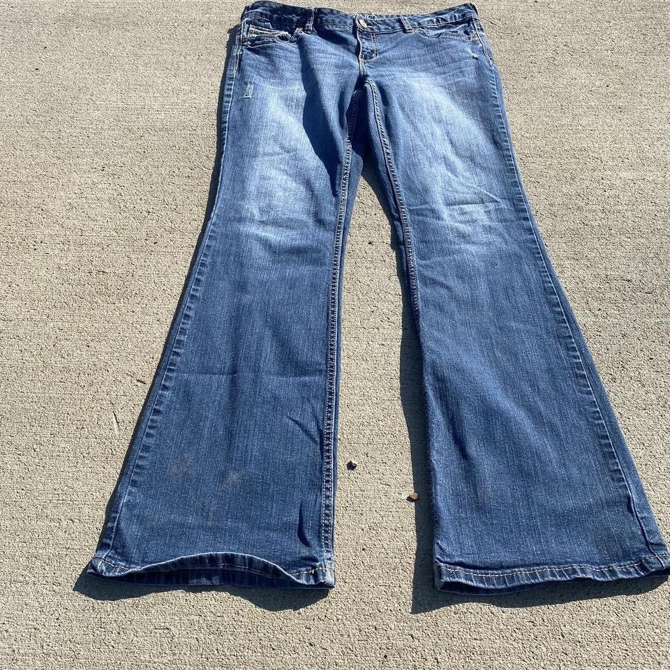 Saint Vanity Slim bootcut jeans Size US 30 / EU 46 - 1 Thumbnail