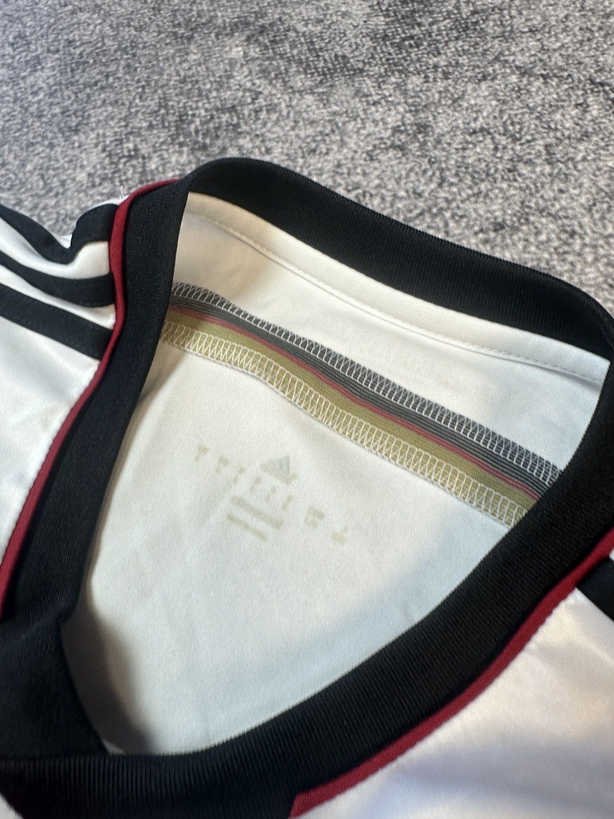 Adidas × Vintage Vintage Adidas Germany 13/14 Soccer Jersey Blokecore Rare L Size US L / EU 52-54 / 3 - 4 Thumbnail