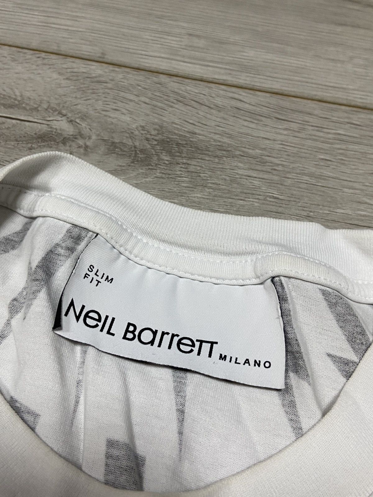 Neil Barrett Neil Barrett Lightning Bolt Print T Shirt Size US M / EU 48-50 / 2 - 6 Thumbnail