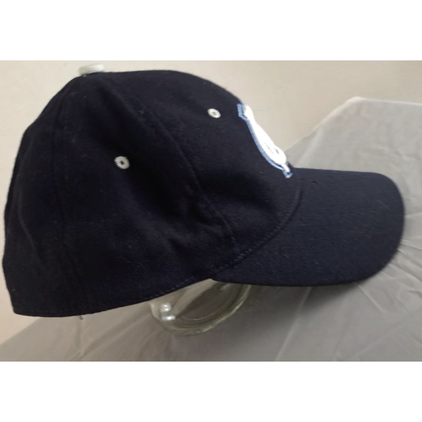 Vintage VINTAGE The Game Hat Wool Fitted 7 1/4 Navy Blue Embroidered Tar Heels Basketball Cap Men Women Unisex Adults Size ONE SIZE - 4 Thumbnail