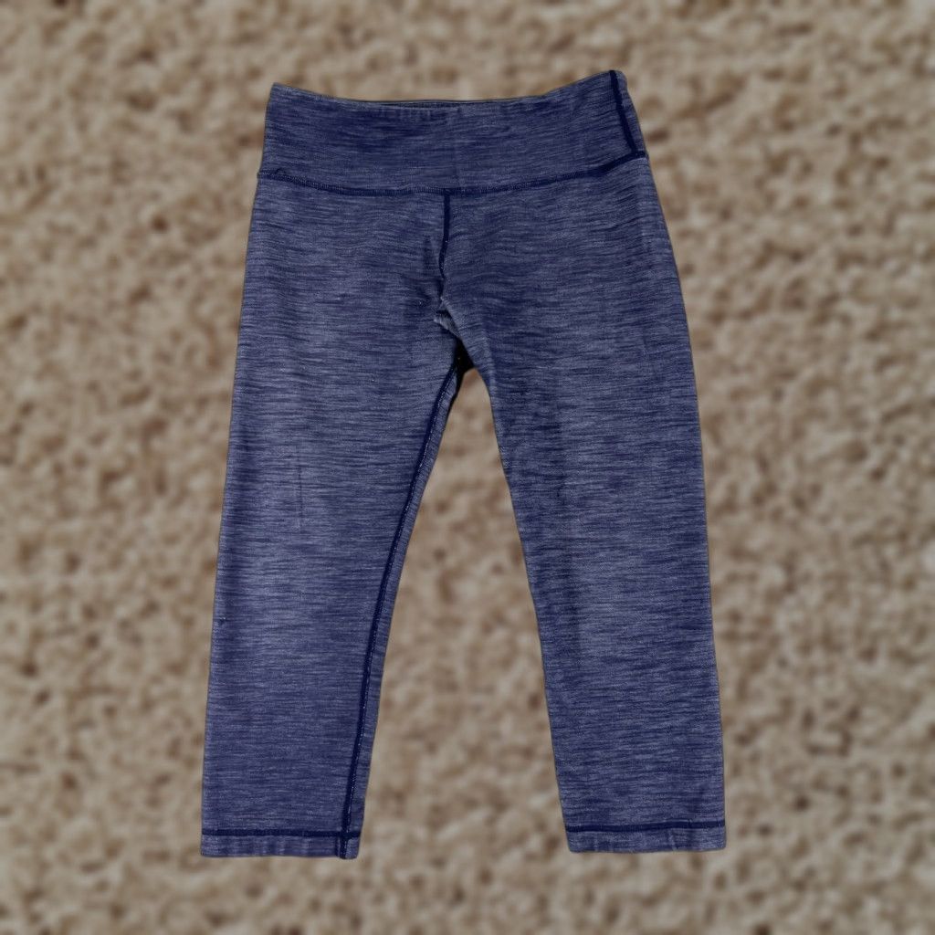 Lululemon VINTAGE Lululemon Wunder Under Crop Pants Women 6 Blue 20" Inseam Cropped Pockets Athleisure Size 28" / US 6 / IT 42 - 1 Thumbnail