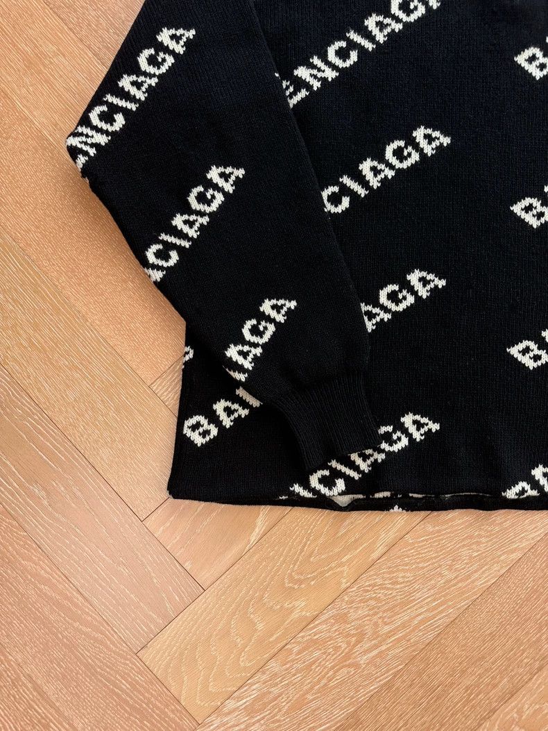 Balenciaga Balenciaga High Neck Full Print Logo Knit Sweater Jacket B Size US XS / EU 42 / 0 - 4 Thumbnail