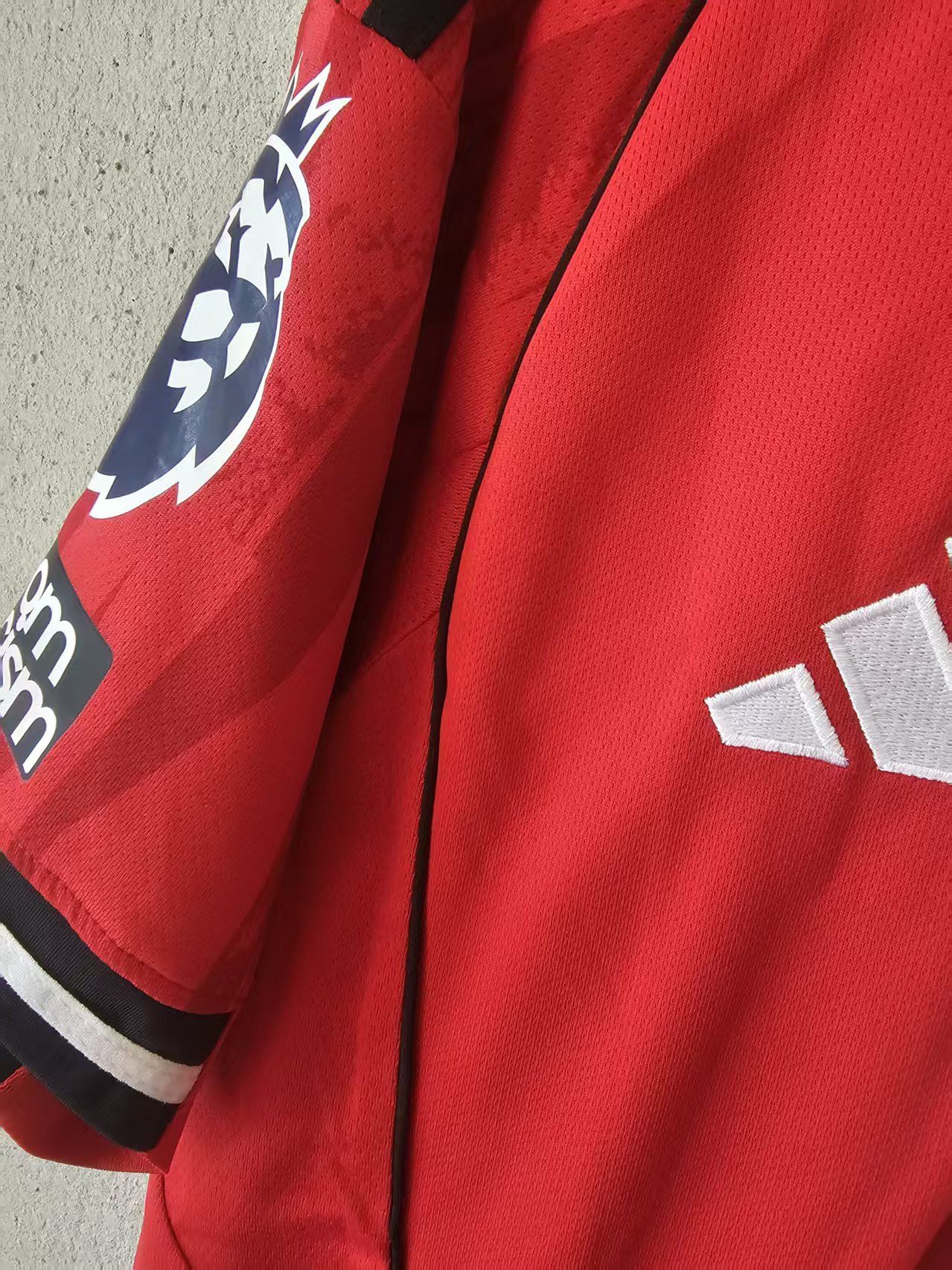 Other 30 Sesko Jersey 2025 26 MUFC Size US XL / EU 56 / 4 - 4 Thumbnail