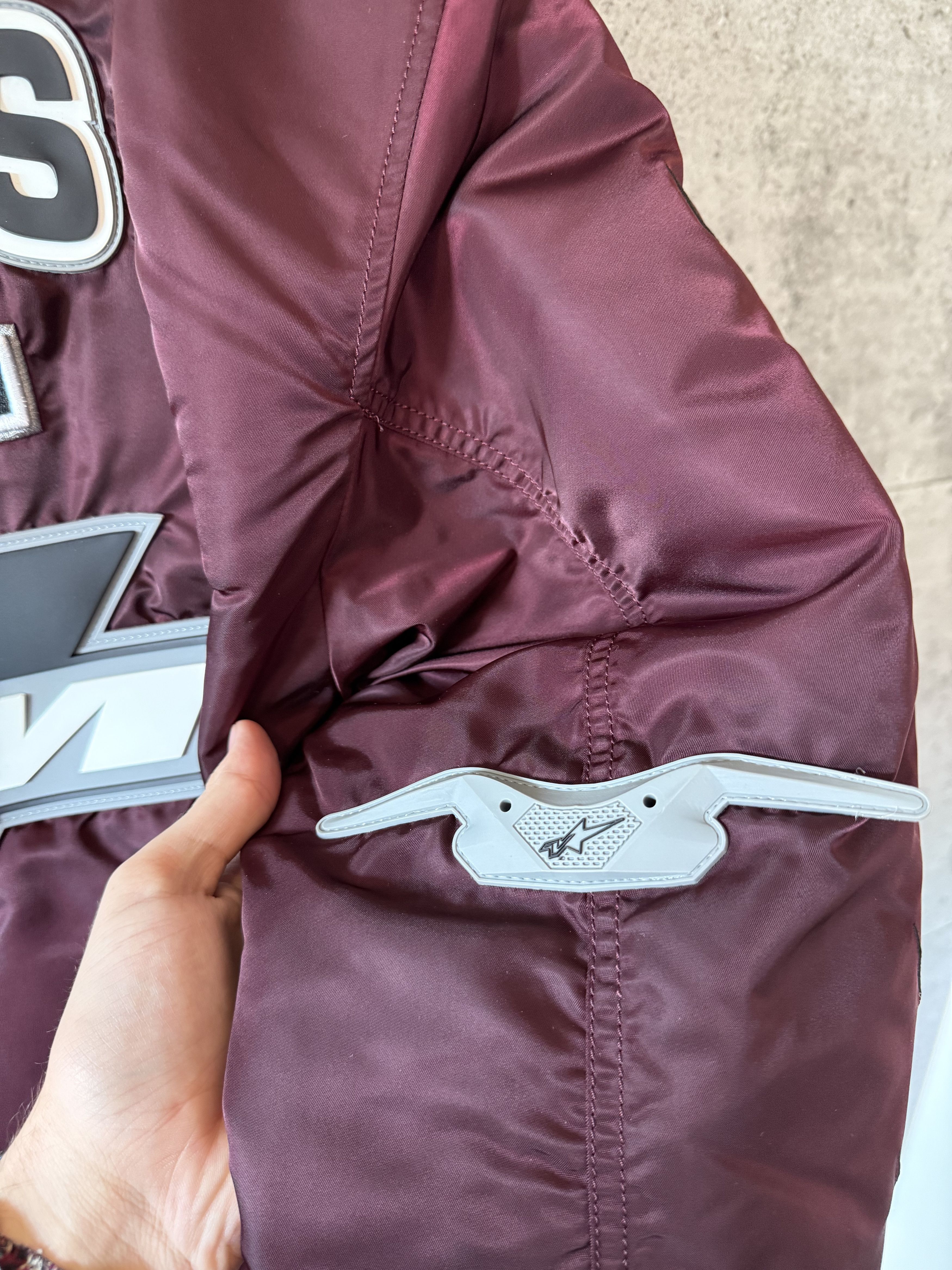 Alpha Industries × Vetements Vetements x Alpha industries sporting bomber jacket Size US S / EU 44-46 / 1 - 15 Thumbnail