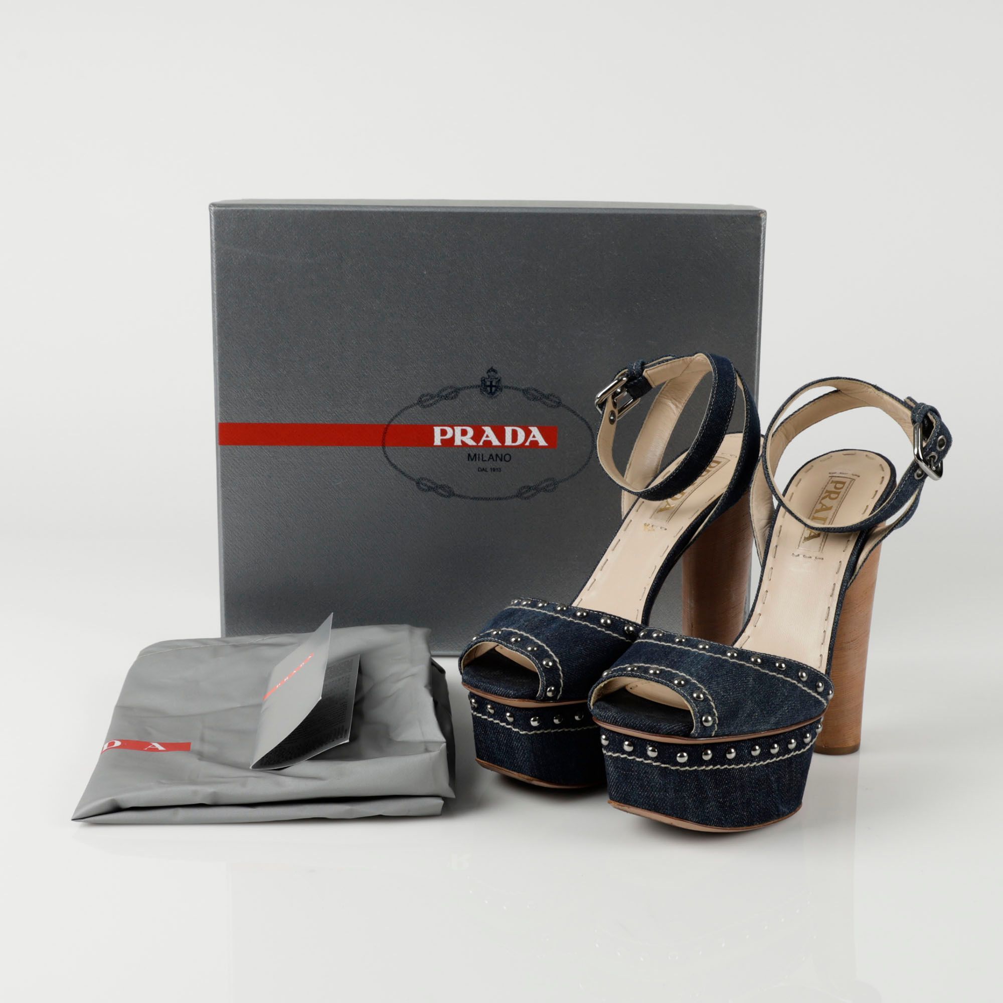 Size Studded Sandal Heel in Blue, Women's (Size 7)