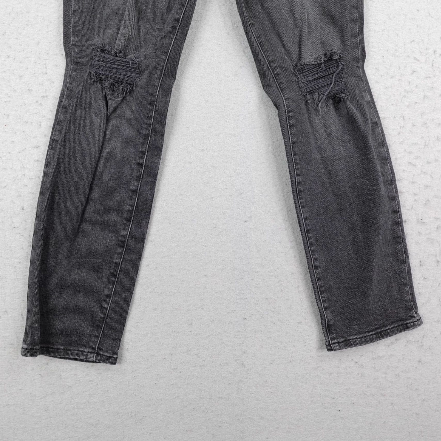 Good American Good American Jeans Women Gray Denim Straight Leg Distressed Stretch Flex 4/27 Slim Inseam 27.5 in Pocket Zip Size 27" / US 4 / IT 40 - 3 Thumbnail