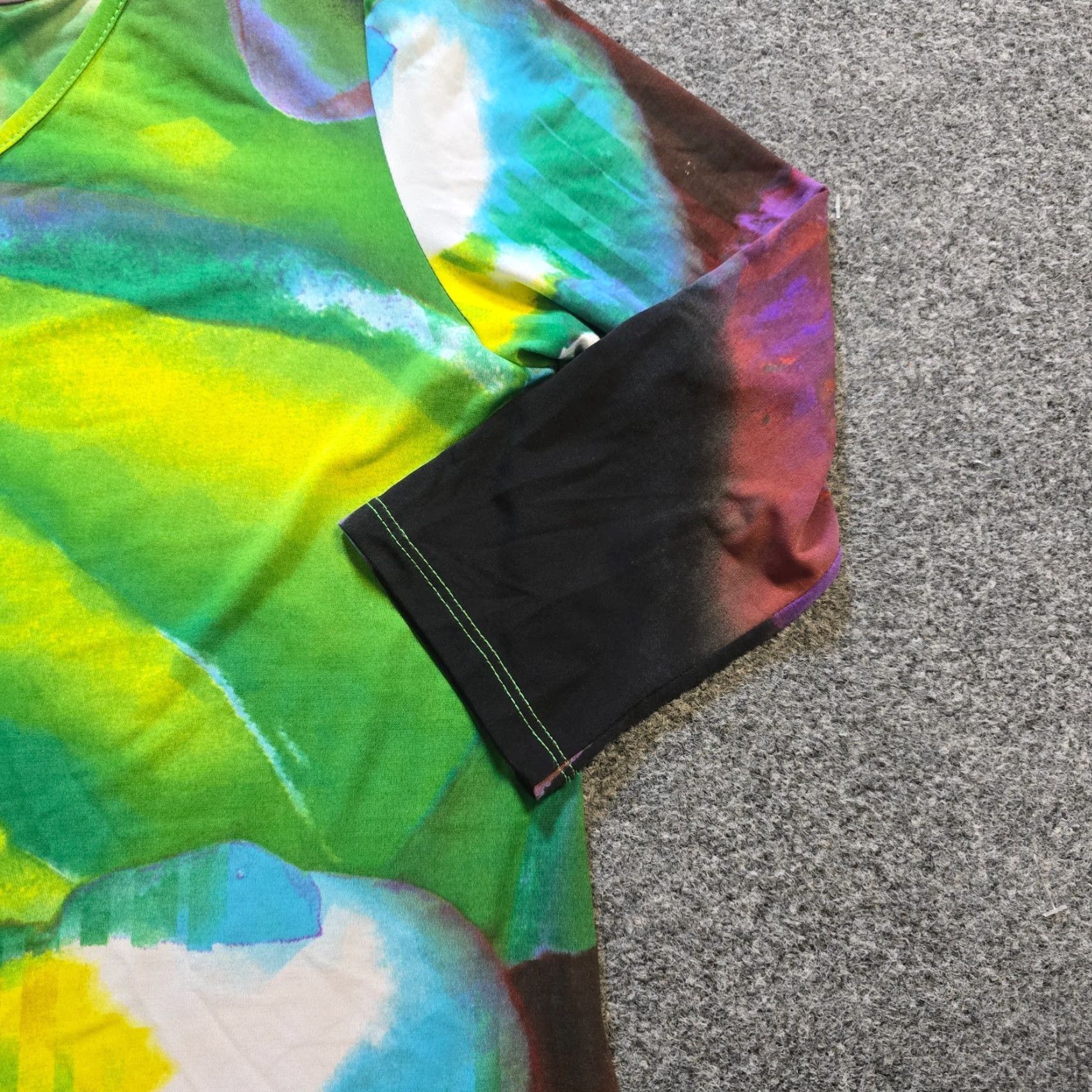 Vintage Clara Sun Woo Top Women Medium Green Stretch Tunic V Neck Abstract Art Casual Shirt Blouse Knit Geometric 3/4 Sleeve Pullover Size M / US 6-8 / IT 42-44 - 3 Thumbnail