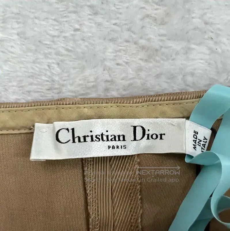 Dior Dior Summer Khaki Women's Shorts . Size 23" - 3 Thumbnail
