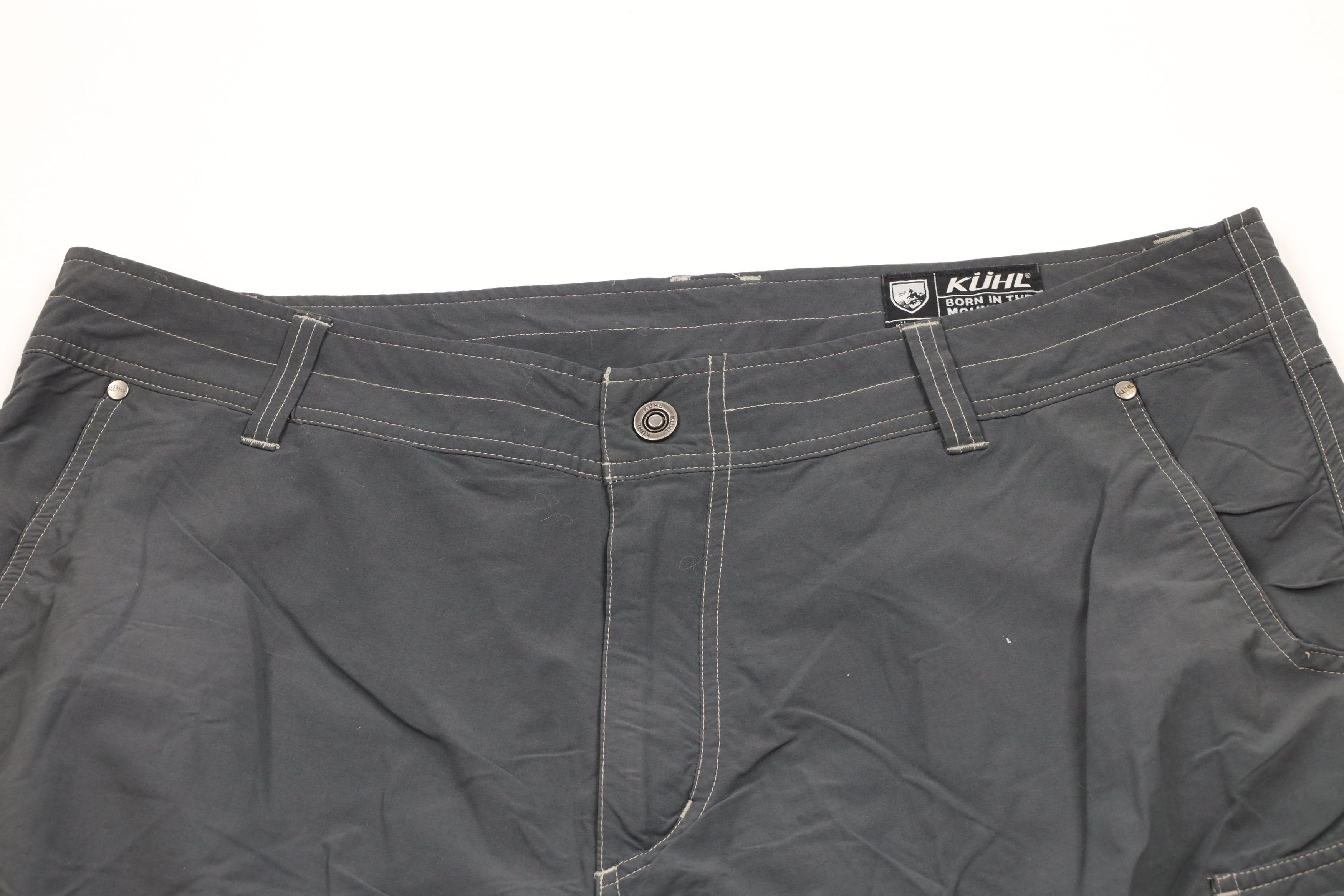 Kuhl × Vintage Kuhl Mountain Outdoor Hiking Climbing Cargo Shorts Gray Size US 40 / EU 56 - 2 Thumbnail