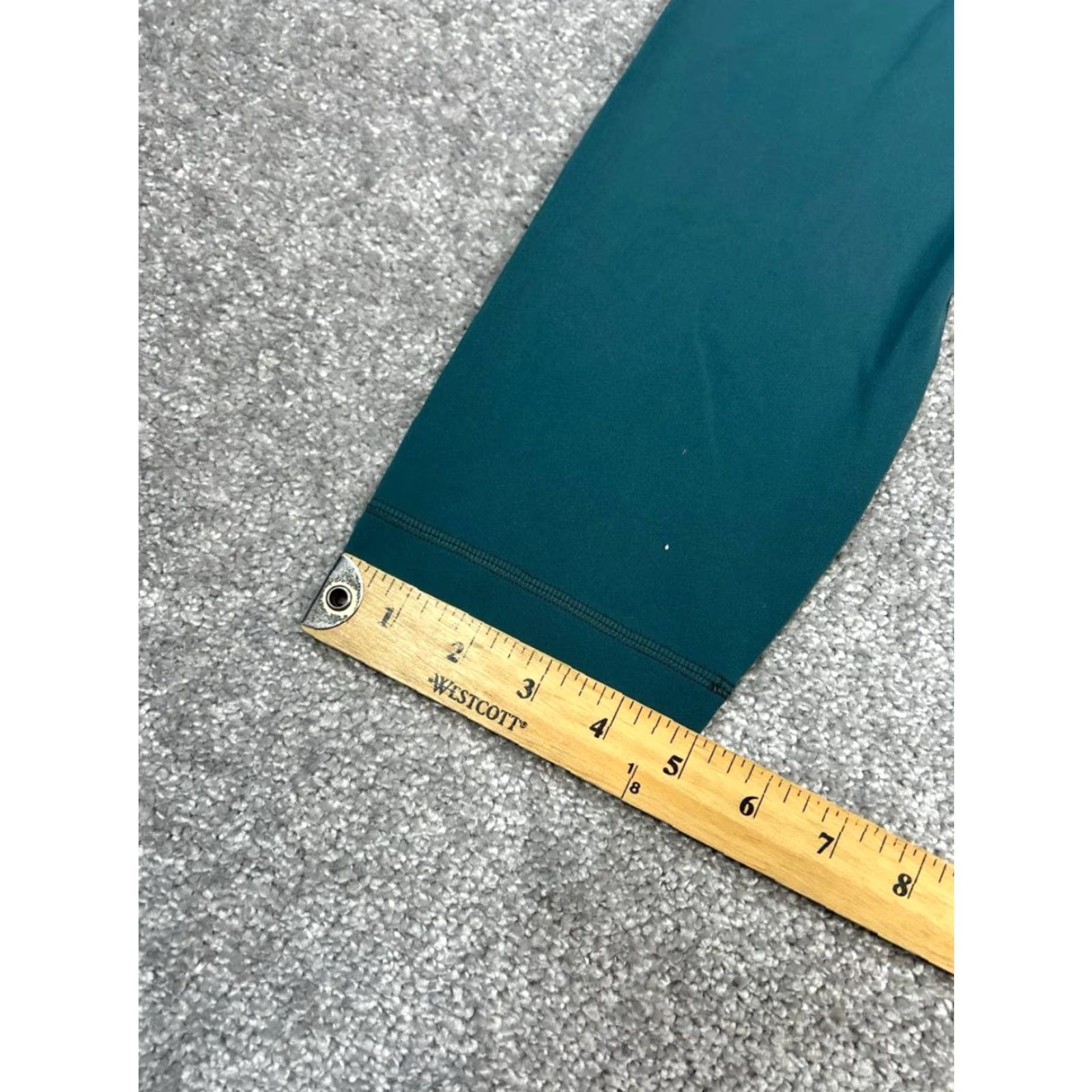 Lululemon Lululemon Align HR Crop 23'' Leggings Womens 12 Green Logo High Rise Athletic Shirt? Size 34" / US 12 / IT 48 - 4 Thumbnail