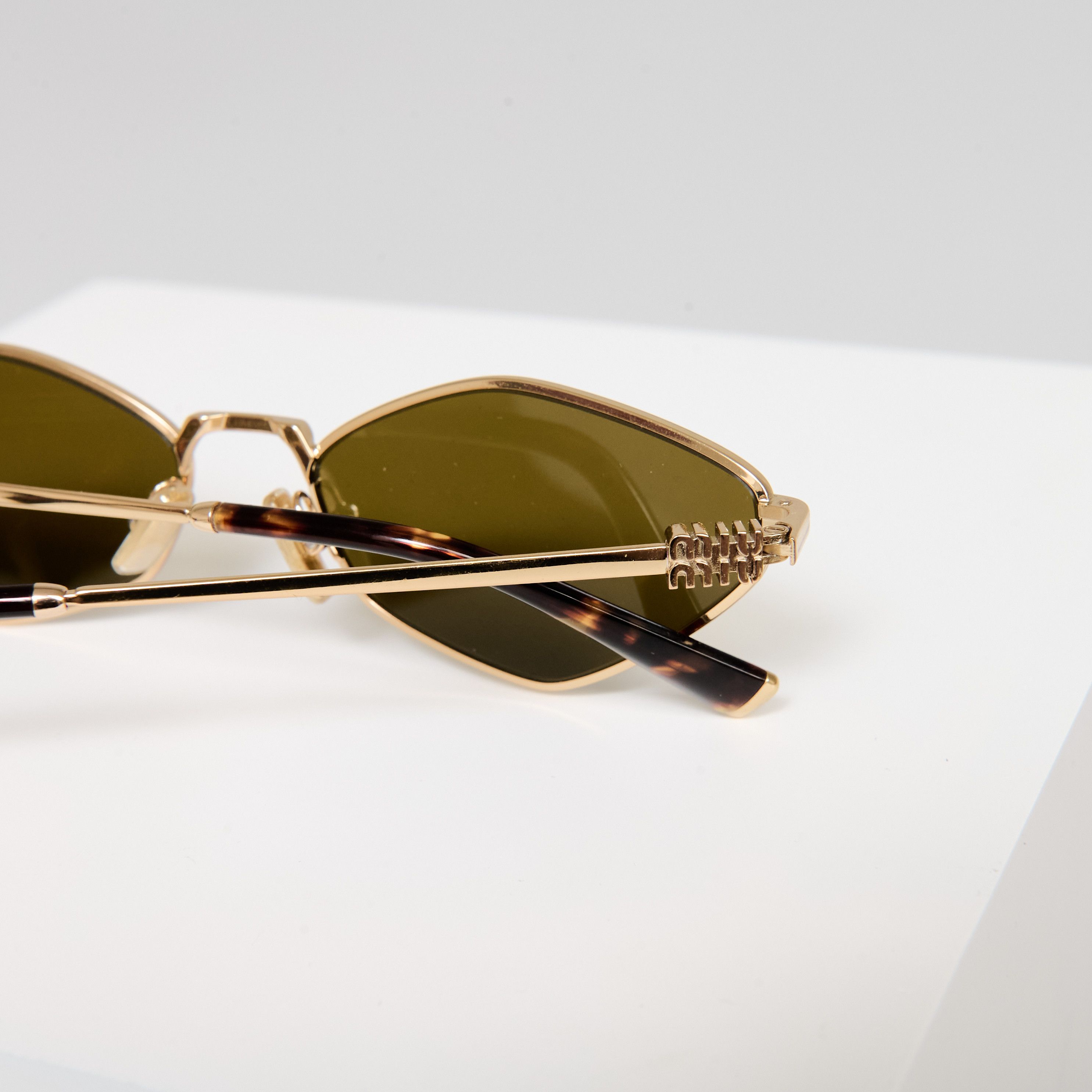 Miu Miu MIU MIU 0MU 56ZS 5AK09Z Size ONE SIZE - 10 Thumbnail