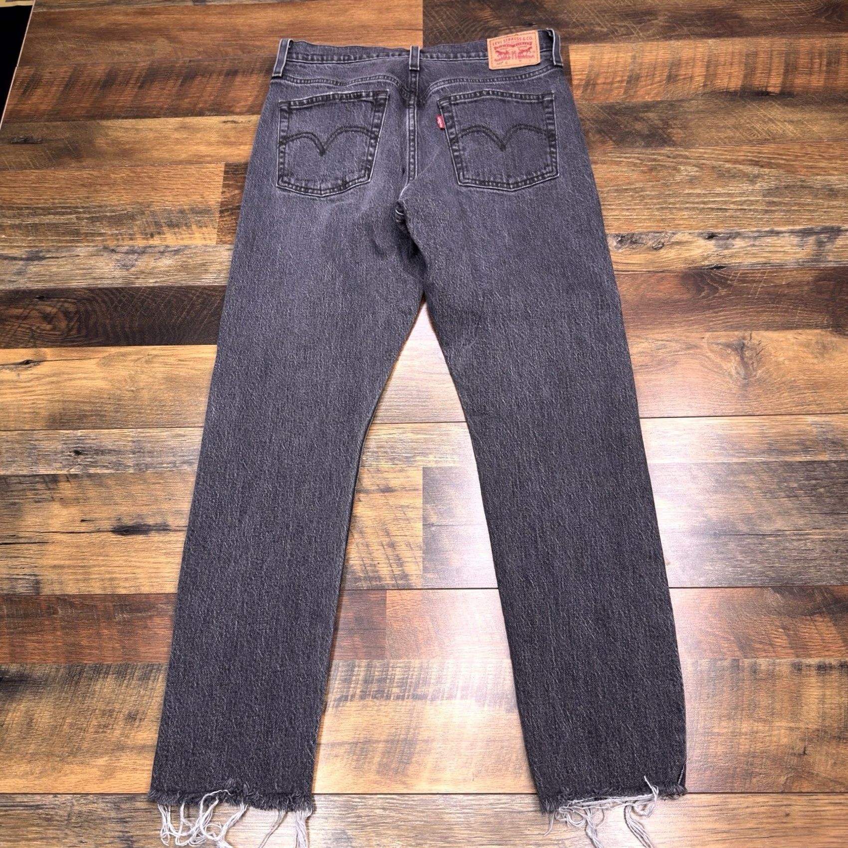 Levi's Levi's 501 Jeans Skinny Black 28x28 High Rise Button Fly Non Stretch Denim 5-Pocket Womens Slim Regular Mens 90s Vintage N/A Size 28" / US 6 / IT 42 - 3 Thumbnail