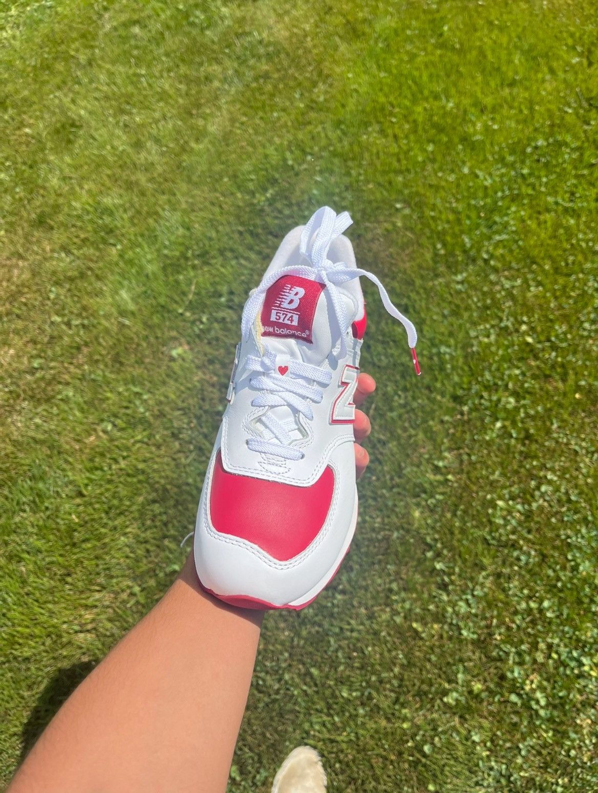 New Balance New Balance 574 Heart Red/White Rare Vintage Size US 9 / IT 39 - 4 Thumbnail
