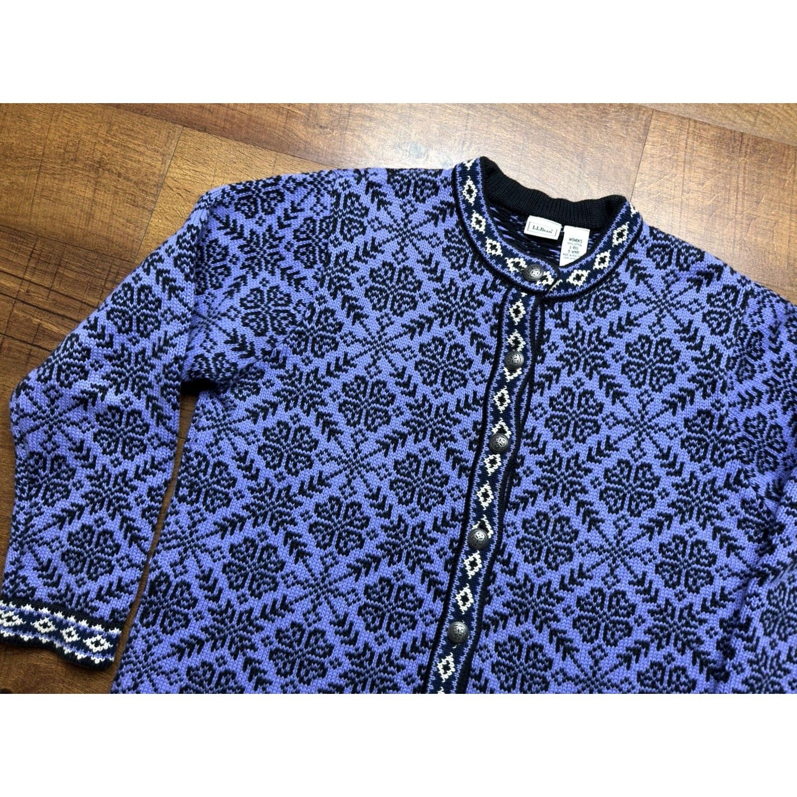 Vintage VINTAGE LL Bean Women’s Fisherman Cardigan Nordic Fair Isle Knit Crew Neck Long Sleeve Button Purple Black 100% Cotton Large Cardigan Womens Size L / US 10 / IT 46 - 2 Thumbnail
