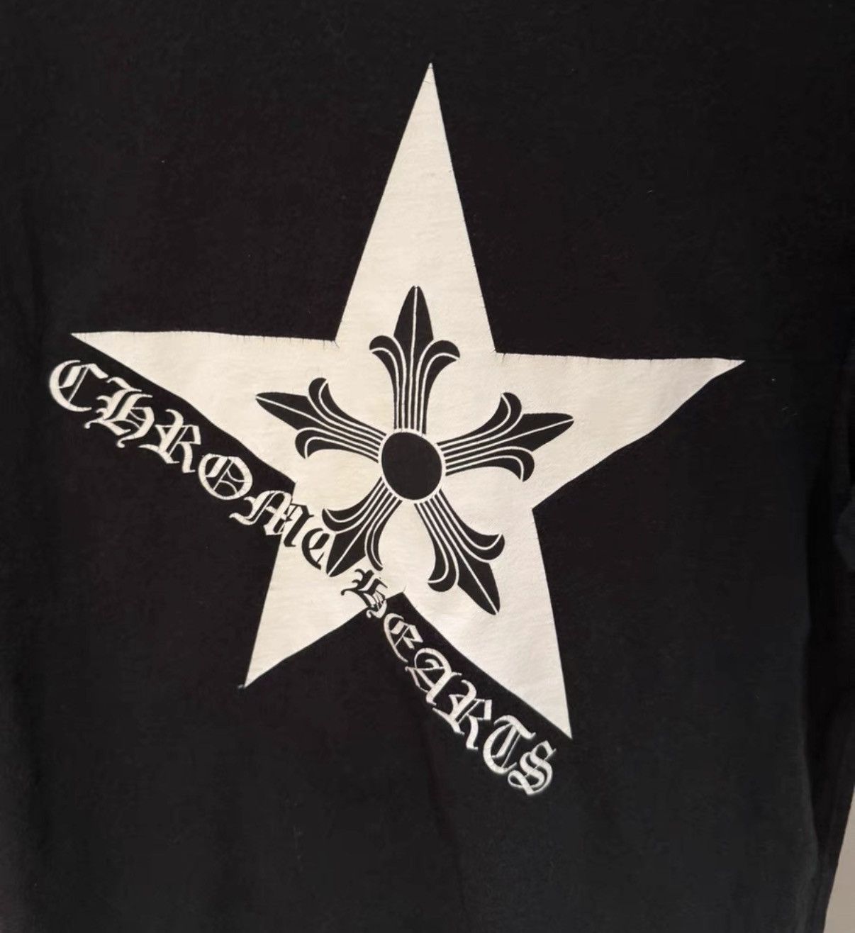 Chrome Hearts Chrome Hearts Black V-Neck Las Vegas Limited T-Shirt Size US M / EU 48-50 / 2 - 3 Thumbnail