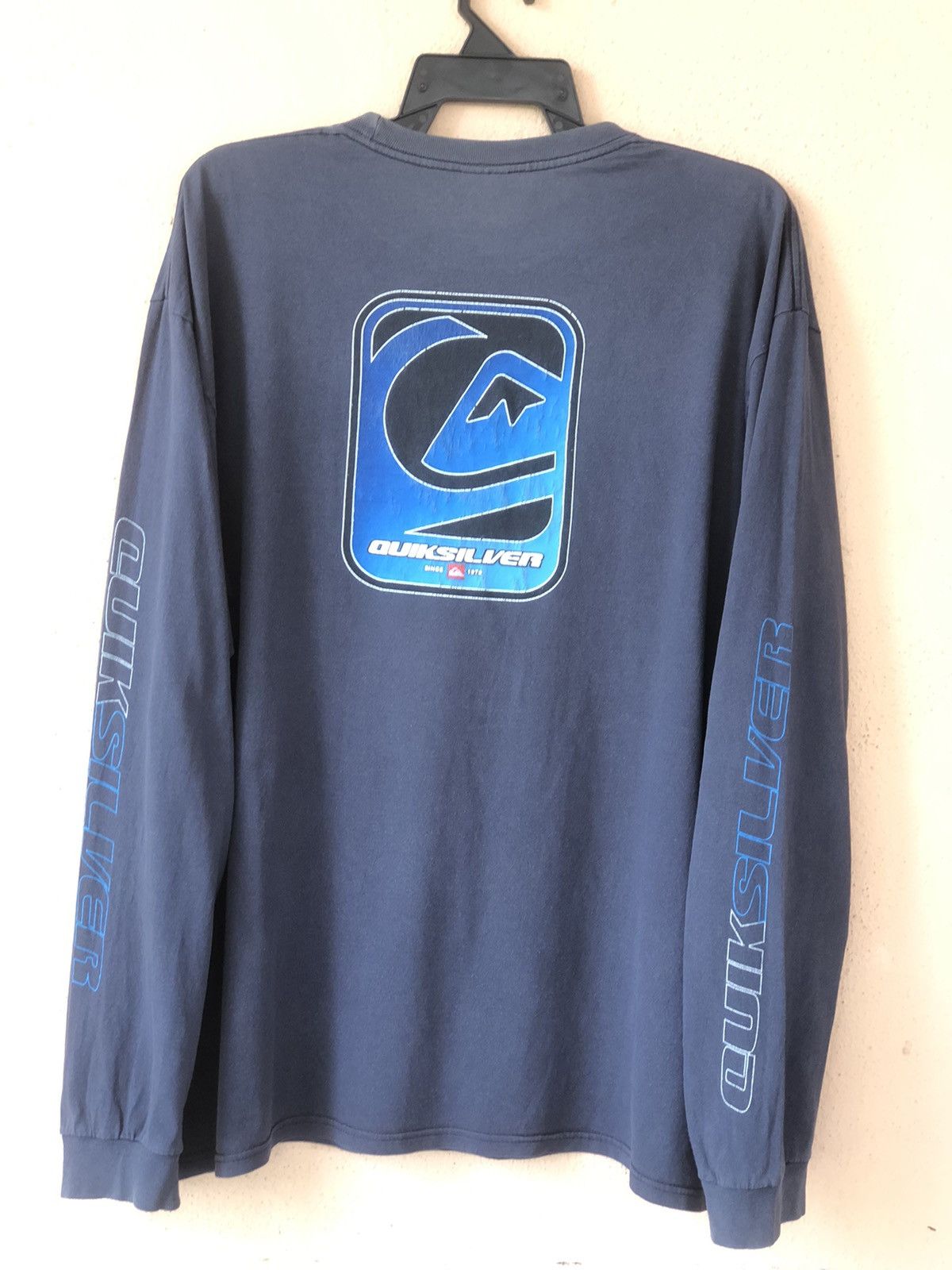 Quiksilver × Vintage Vintage QUIKSILVER Faded Surfwear Longsleeve Shirt Size US XL / EU 56 / 4 - 1 Thumbnail
