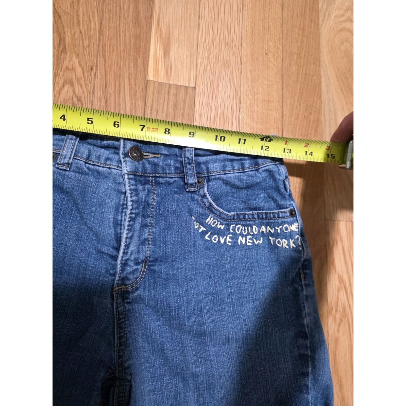 Jones New York Jones New York Cut-Off Shorts Women's 6 Blue Denim Cotton Mid Rise Stretch Casual 5-Pocket Button Front Womens Summer Winter Fall Spring USA Shirt? Size 28" / US 6 / IT 42 - 5 Thumbnail