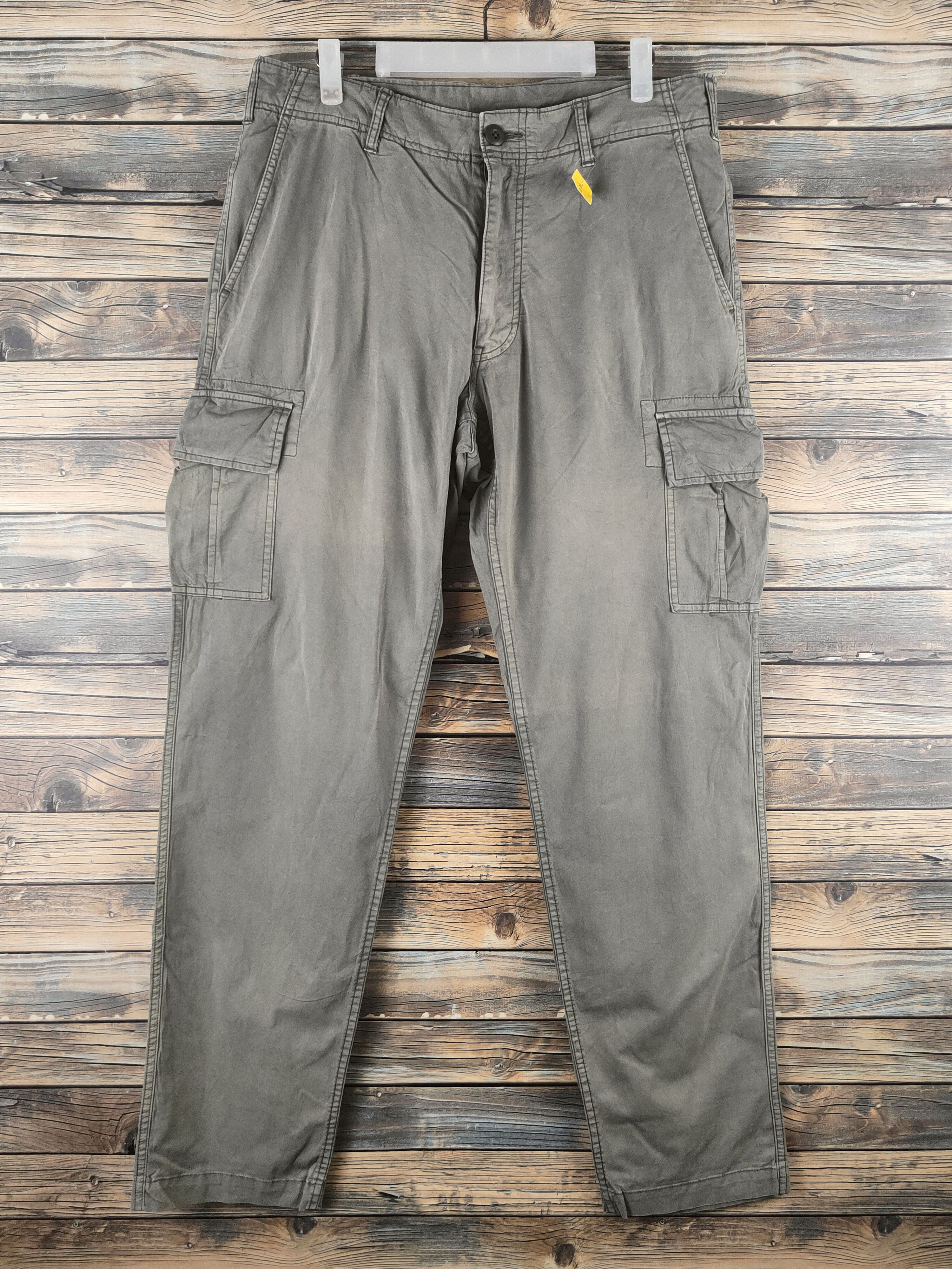 Japanese Brand DL Uniqlo Army Green Multipocket Cargo Pants #46-867 Size US 33 - 1 Thumbnail
