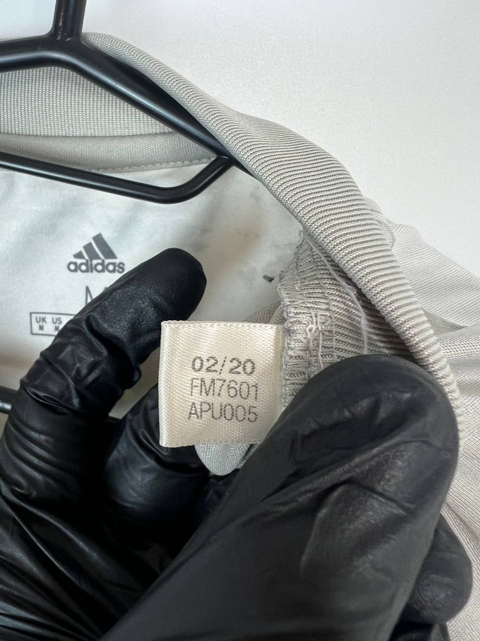 Adidas LEICESTER CITY 2020 TRAINING SHIRT ADIDAS SIZE M Size US M / EU 48-50 / 2 - 5 Thumbnail