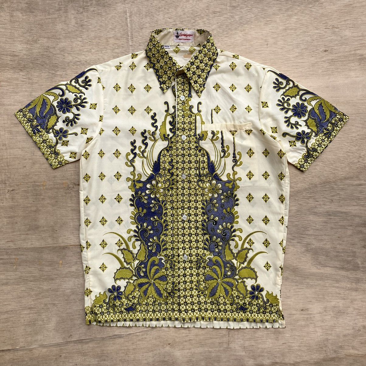 SRIWIJAYA BATIK INDONESIAN TRADITIONAL SHIRT