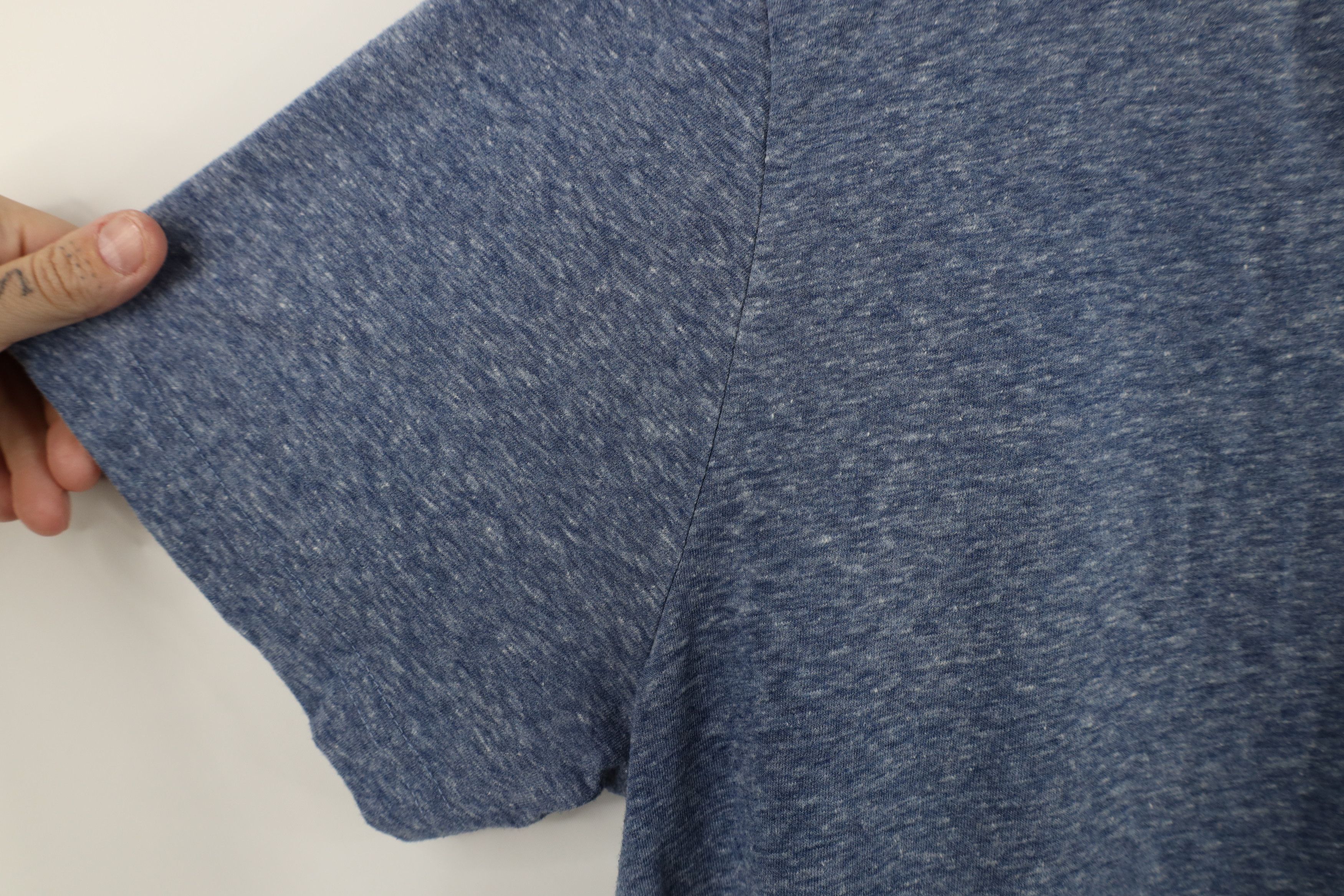 UNTUCKit Untuckit Knit Short Sleeve V-Neck T-Shirt Heather Blue Size US L / EU 52-54 / 3 - 6 Thumbnail