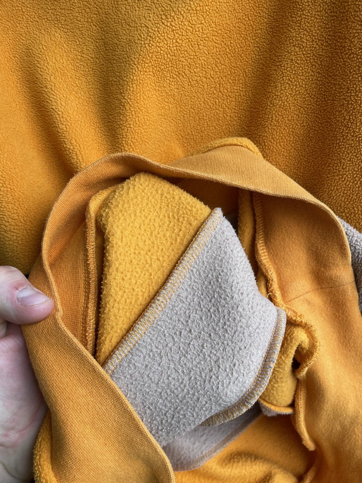 Patta Patta Micro Fleece Bahamas Sweater in Black & Yellow Size US M / EU 48-50 / 2 - 13 Thumbnail