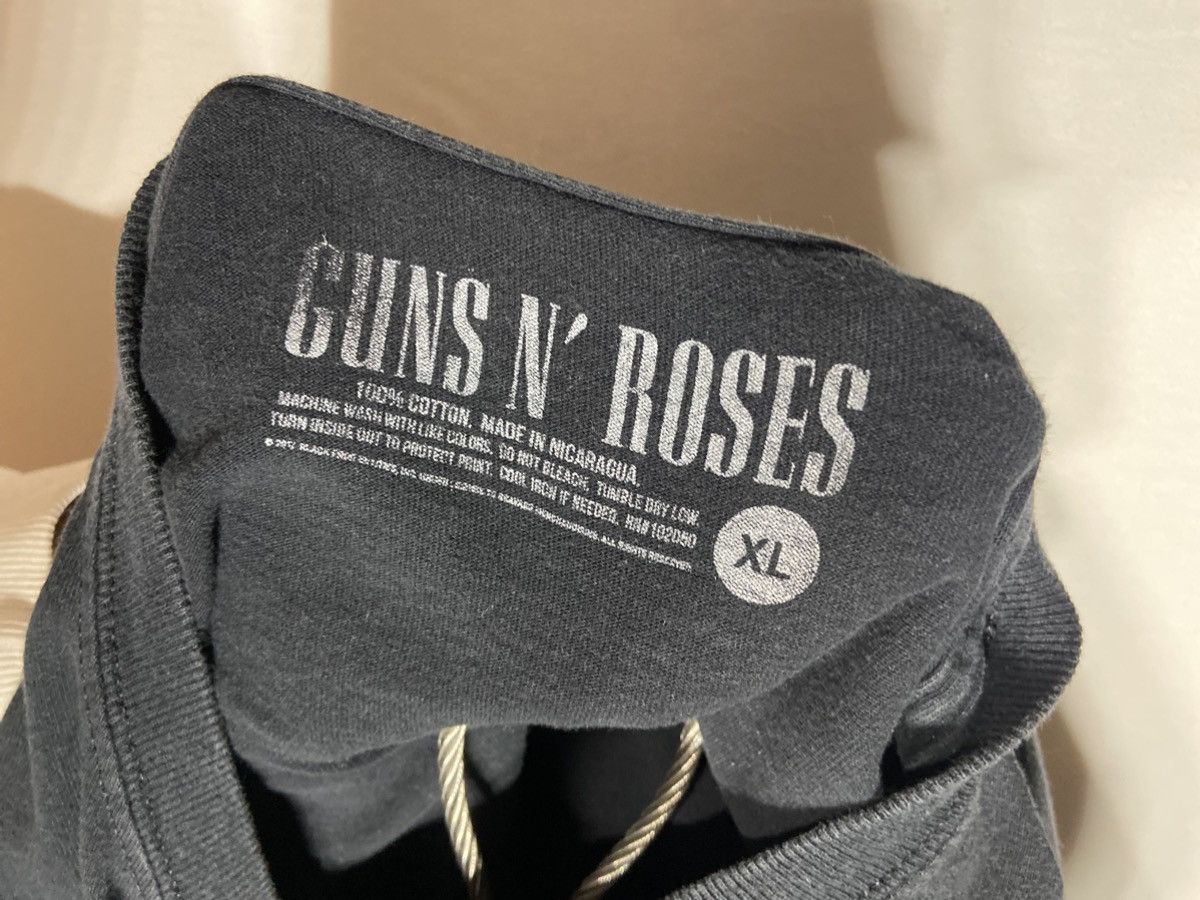 Vintage Vintage Guns N Roses Long Sleeve Tee L Size US XL / EU 56 / 4 - 5 Thumbnail