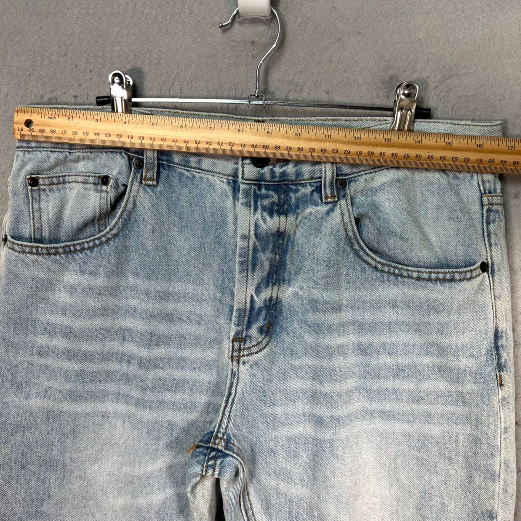 Vintage Sampson And Taylor Mens Large Blue Light Wash Denim Jeans 100% Cotton Jeans Size US 33 - 5 Thumbnail