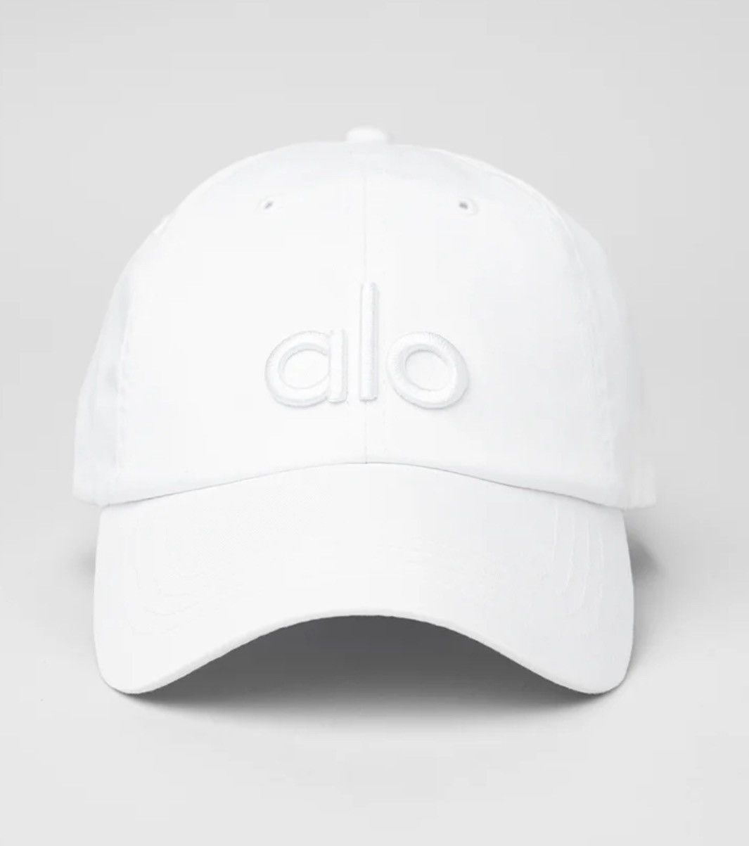 Alo Yoga Alo performance OFF DUTY CAP in white with white logo Size ONE SIZE - 3 Thumbnail