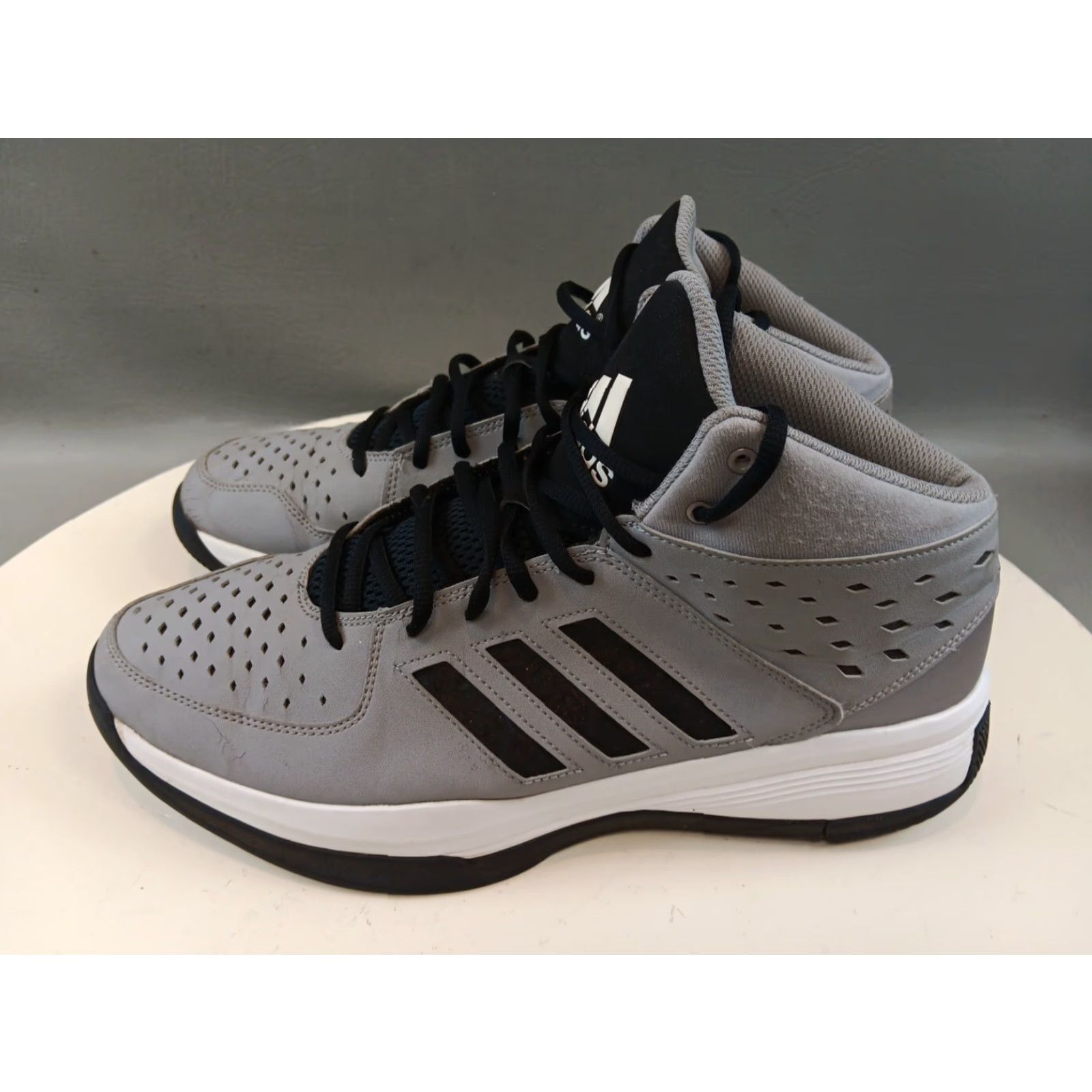 Adidas Adidas Court Fury Shoes Sneakers Men Size 13 Gray Basketball Mid Top Shoes Size US L / EU 52-54 / 3 - 5 Thumbnail