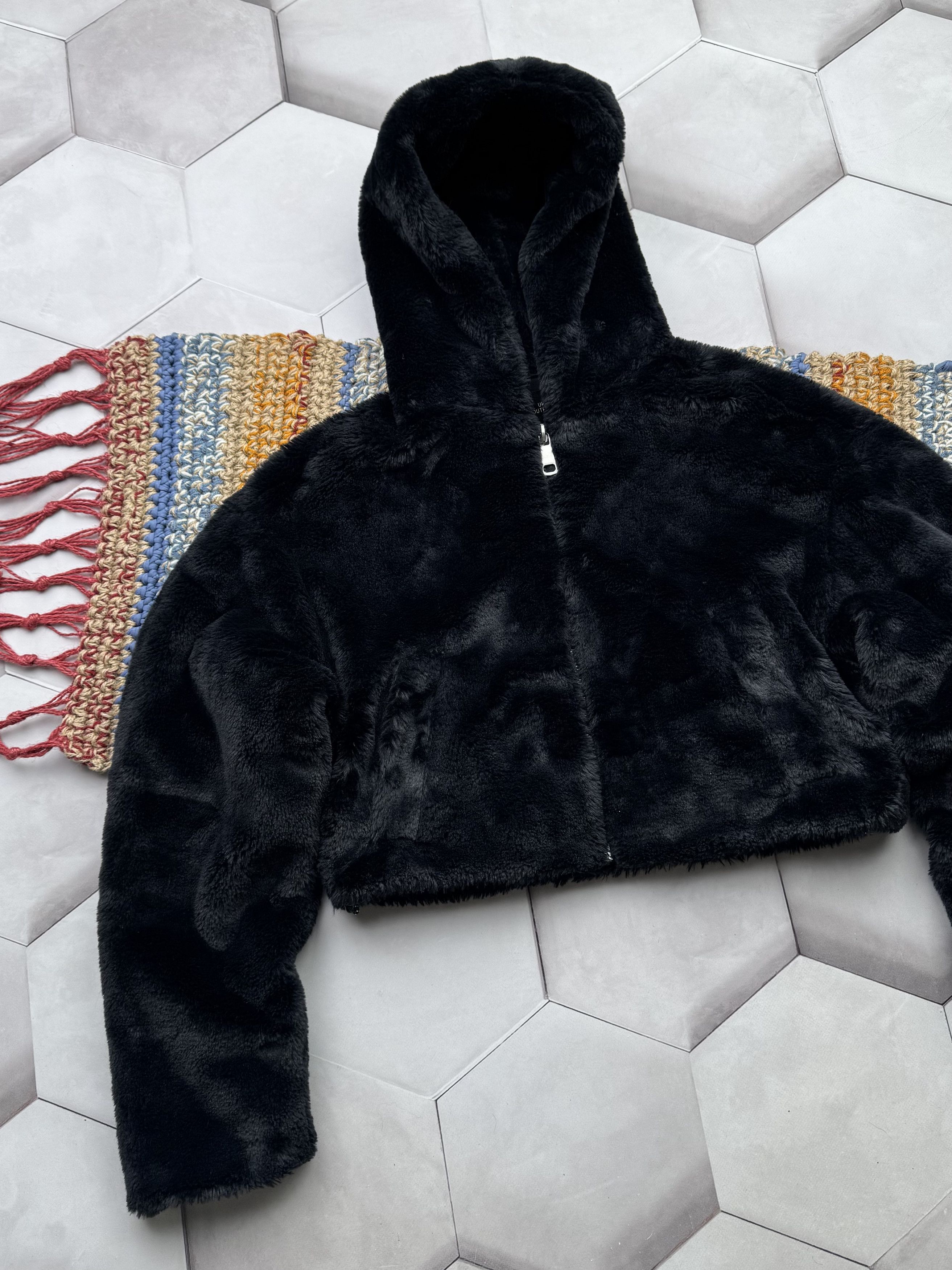 Vintage Vintage Cropped Faux Fur Hooded Jacket (E4) Size M / US 6-8 / IT 42-44 - 2 Thumbnail