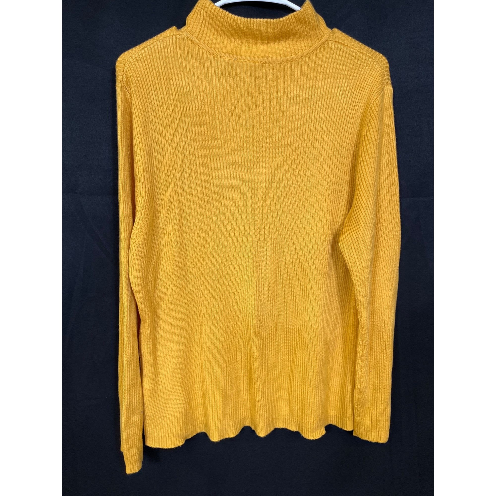 Croft & Barrow Croft & Barrow SKU 7731 Vintage Mustard Yellow Ribbed Knit T Size XL / US 12-14 / IT 48-50 - 2 Thumbnail