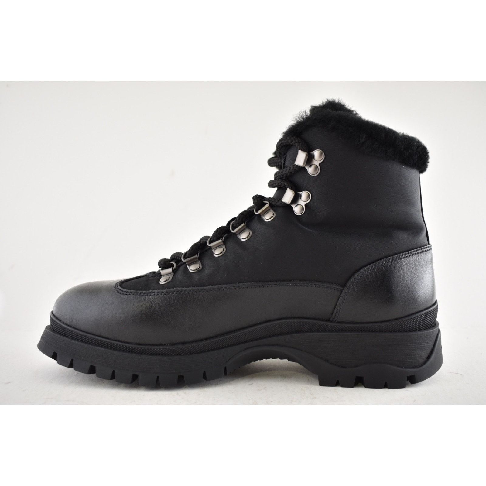 Prada Prada Brixxen 38 Black Shearling Leather Nylon Lug Sole Size US 10.5 / IT 40.5 - 13 Thumbnail