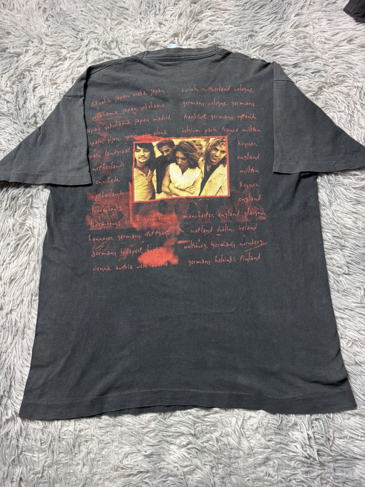 Bon Jovi Vintage Bon Jovi 1996 These Days Size US L / EU 52-54 / 3 - 6 Thumbnail