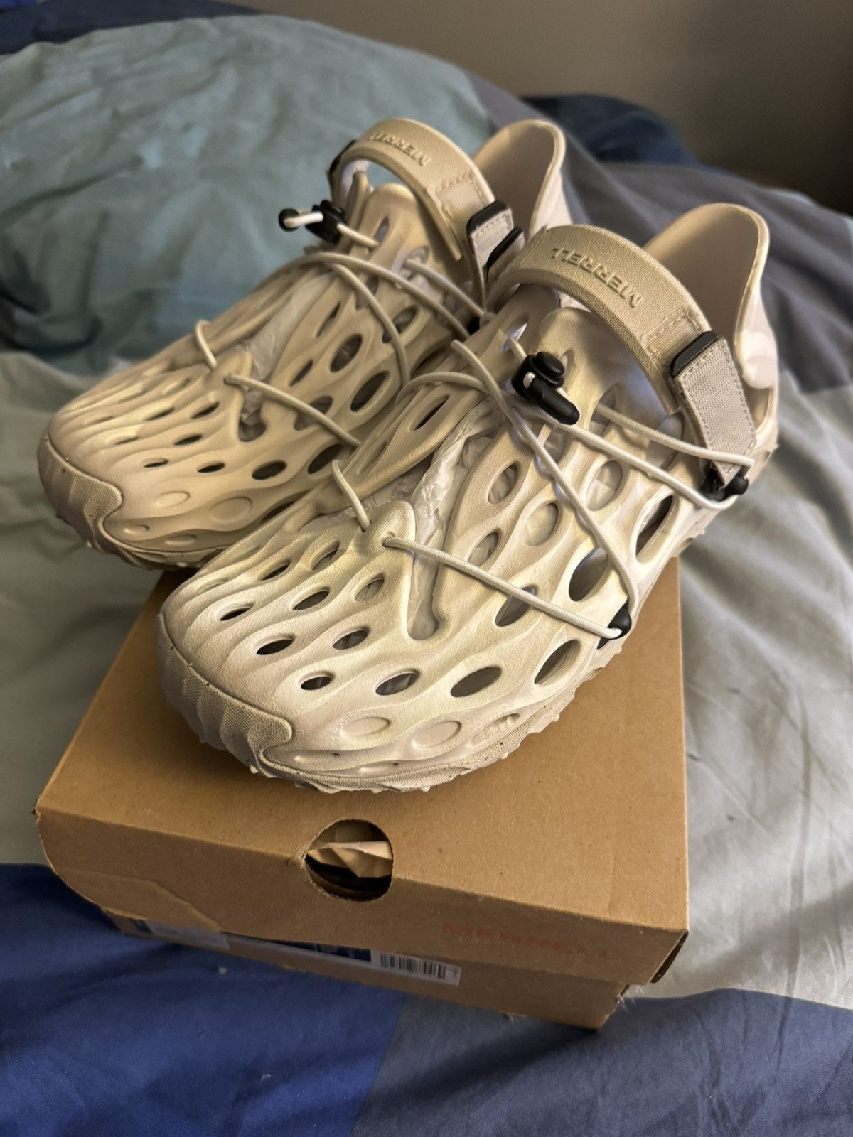 image of Merrell Hydro Moc Cage Shoes in Moon Rock, Men's (Size 9)