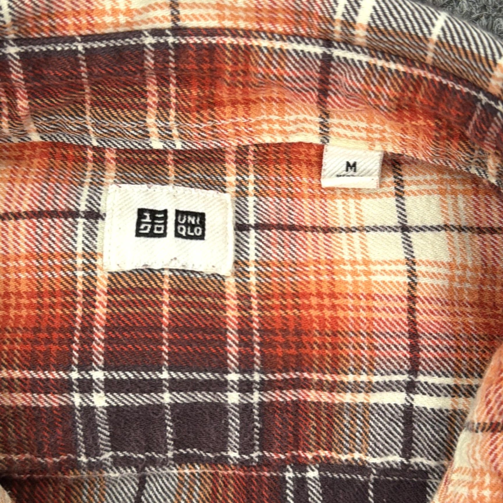 Uniqlo Uniqlo Shirt Mens Medium Orange Plaid Flannel Long Sleeve Button Down Casual Size US M / EU 48-50 / 2 - 3 Thumbnail