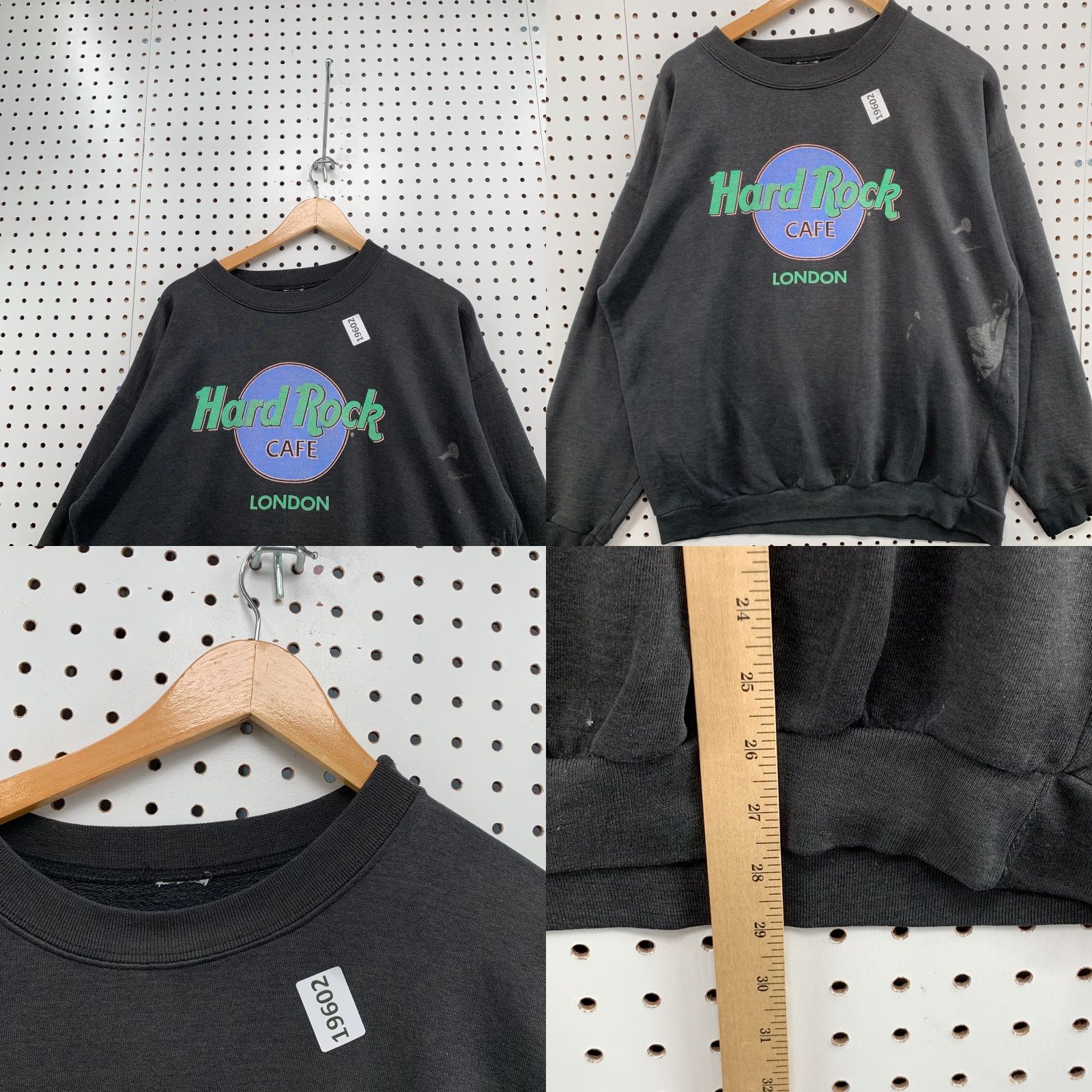Hard Rock Cafe VINTAGE Hard Rock Cafe Sweatshirt Mens L Black Crew Neck 90s London Distress Pullover 25x28 Size US L / EU 52-54 / 3 - 8 Thumbnail