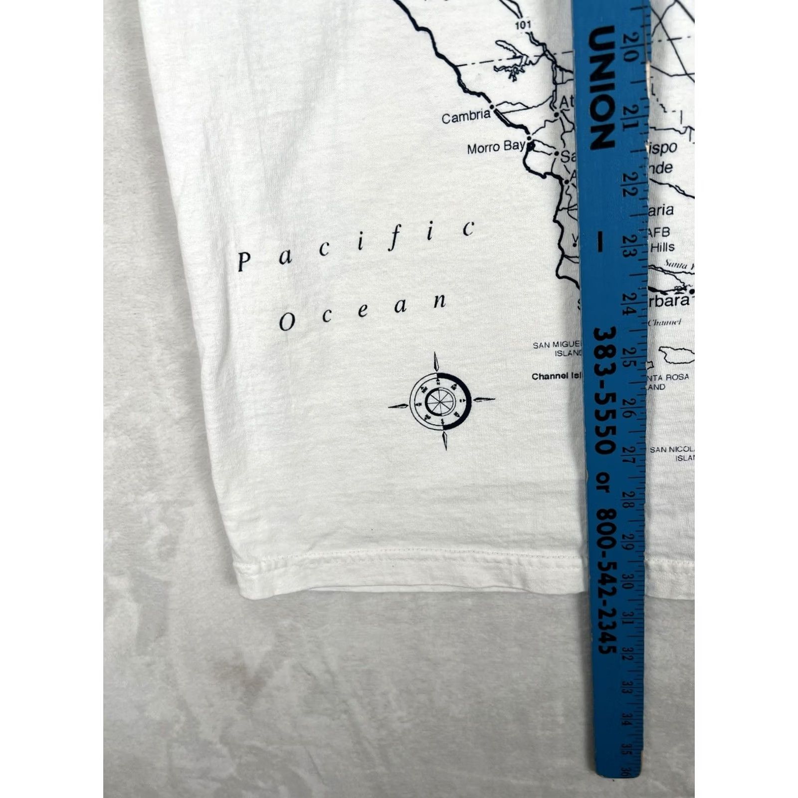 TEE JAYS VINTAGE Tee Jays California Map All Over Print T-Shirt 2XL White Men Short Sleeve 90s AOP 90s California Art Mens Size US XXL / EU 58 / 5 - 7 Thumbnail